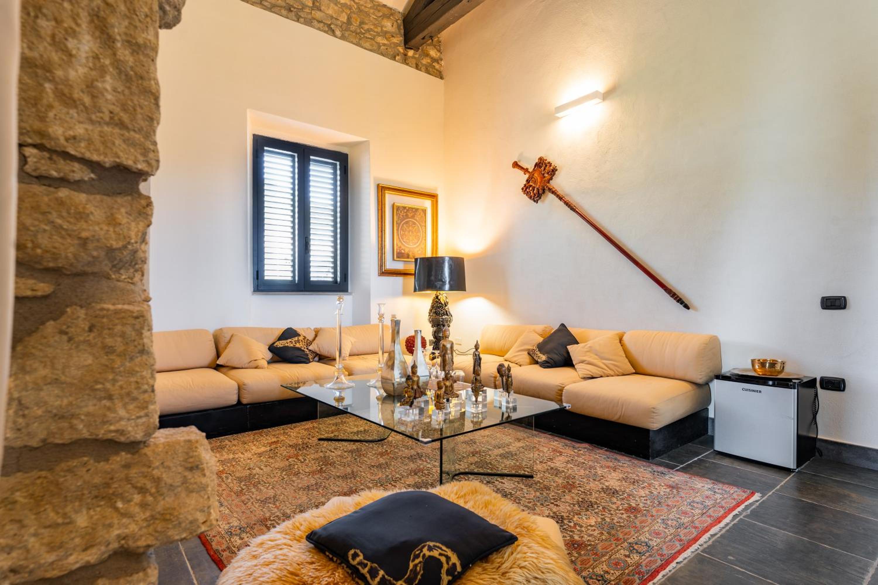 Villa photo 1