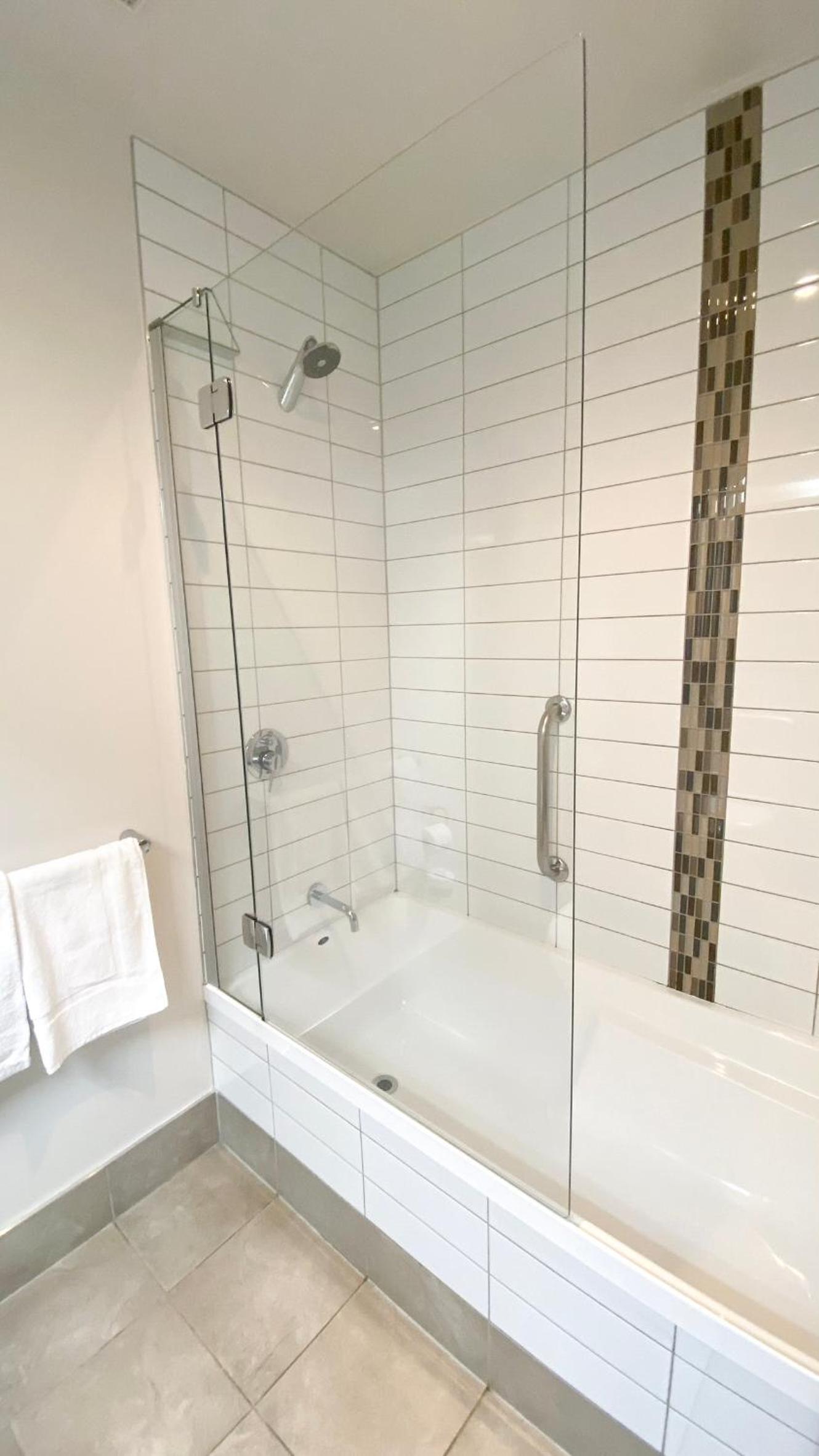 Standard Double or Twin Room - Photo 3