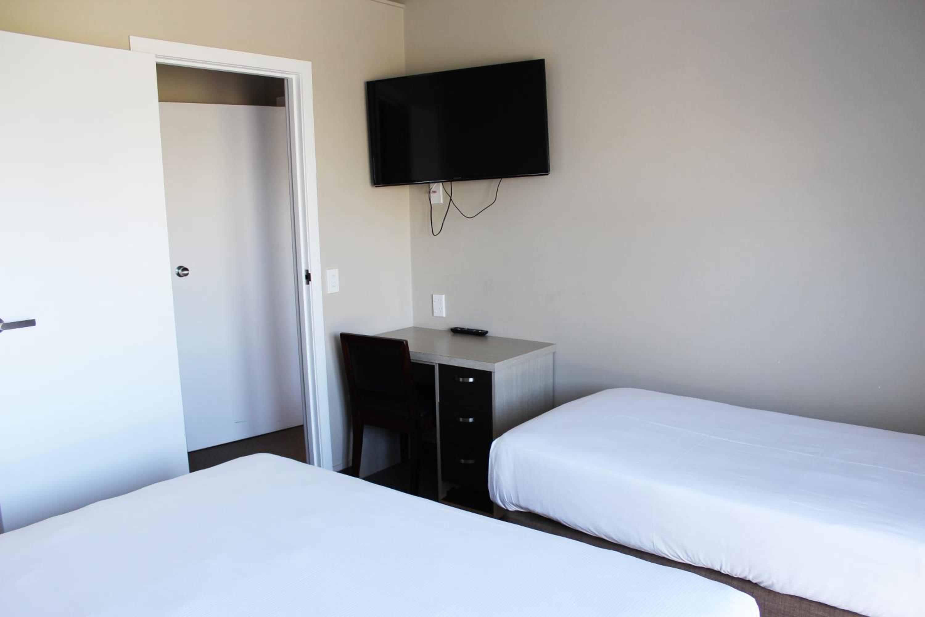 Apartment - Photo 4