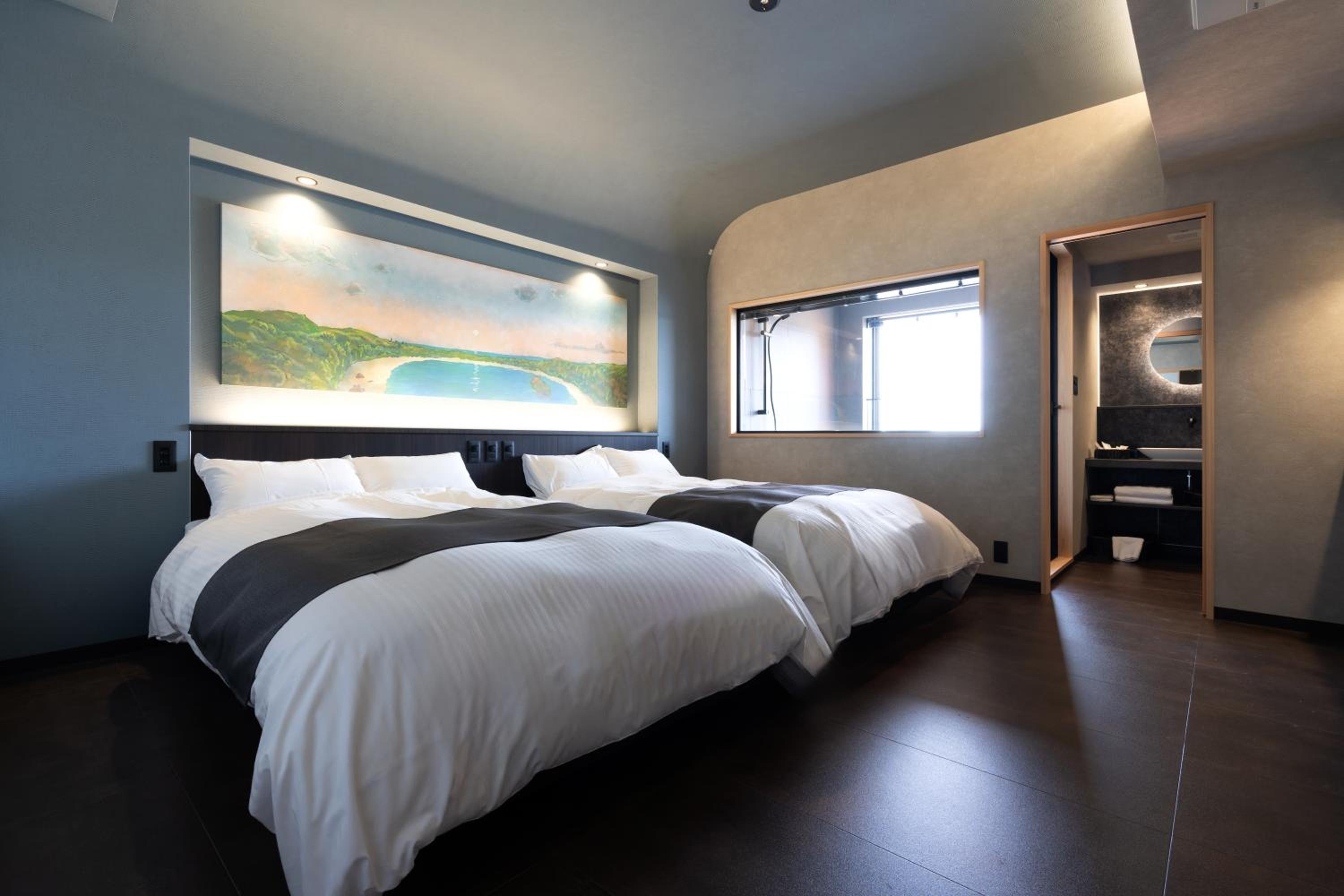 Two-Bedroom Suite photo 3