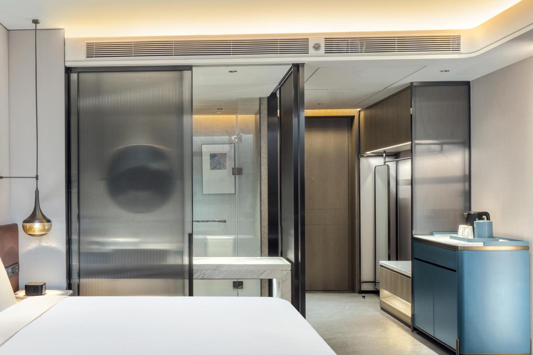Standard King Room - High Floor
