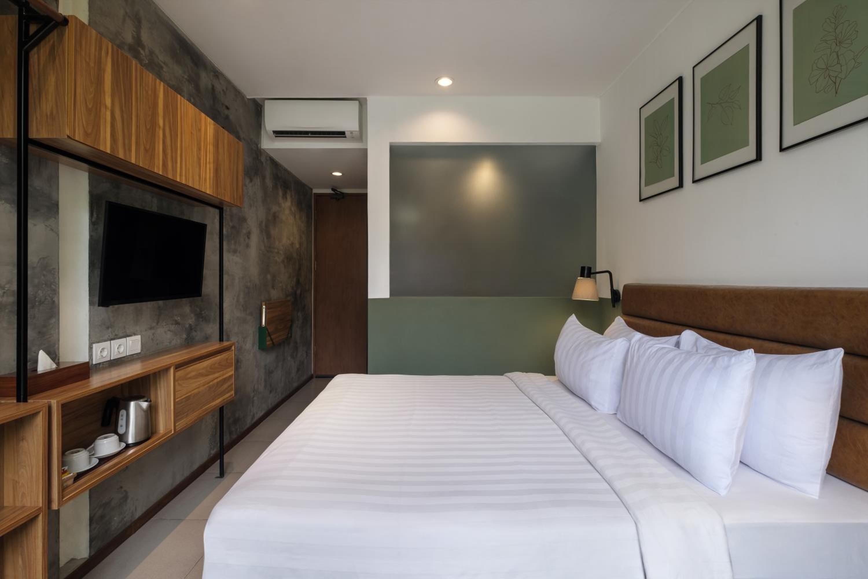 Superior Double Room - Photo 12