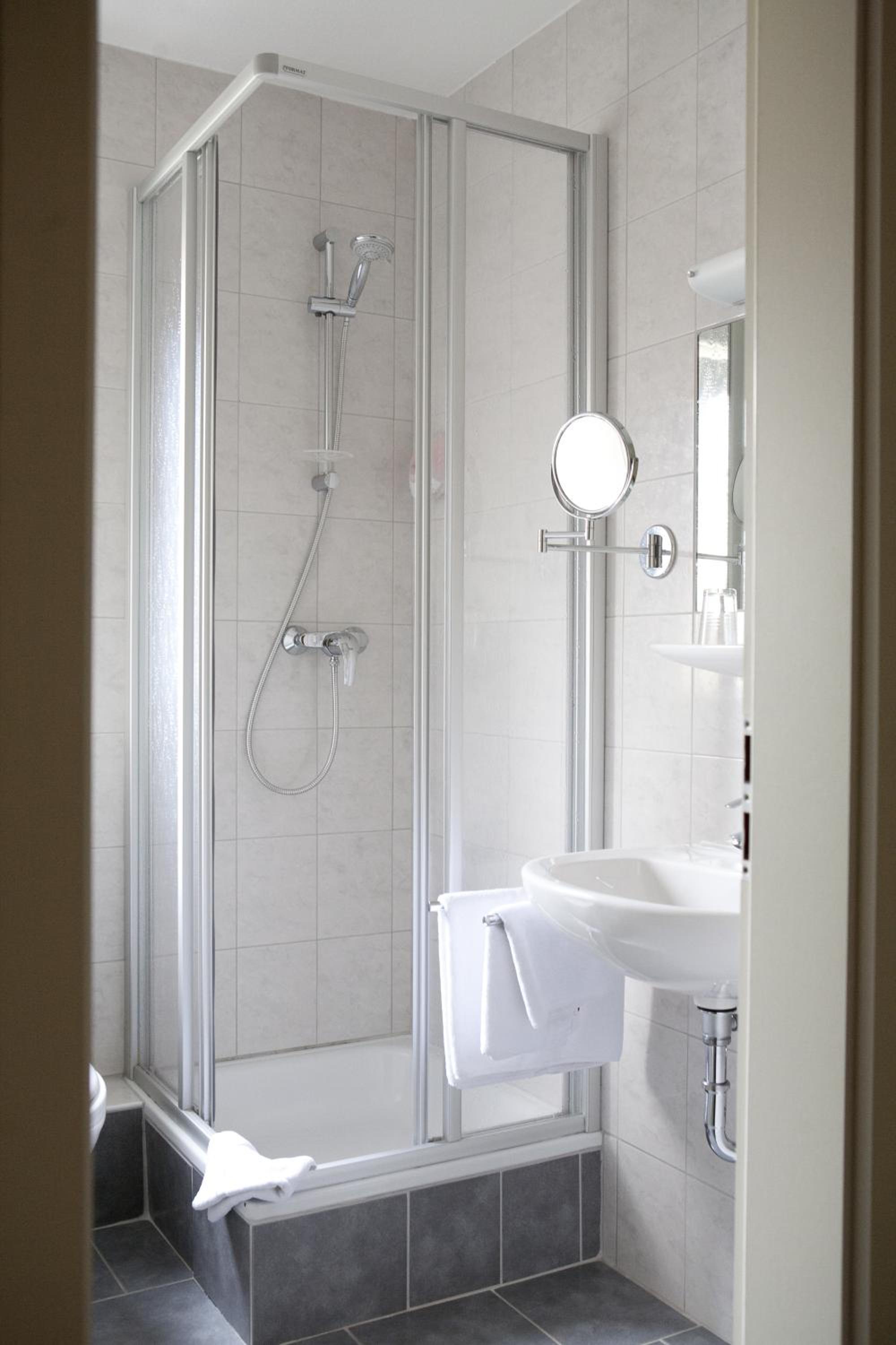 Double Room - Photo 3