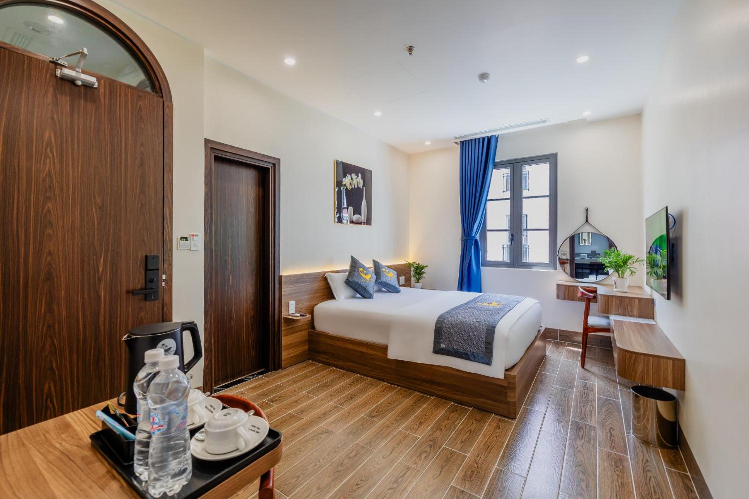 Superior King Room photo 1