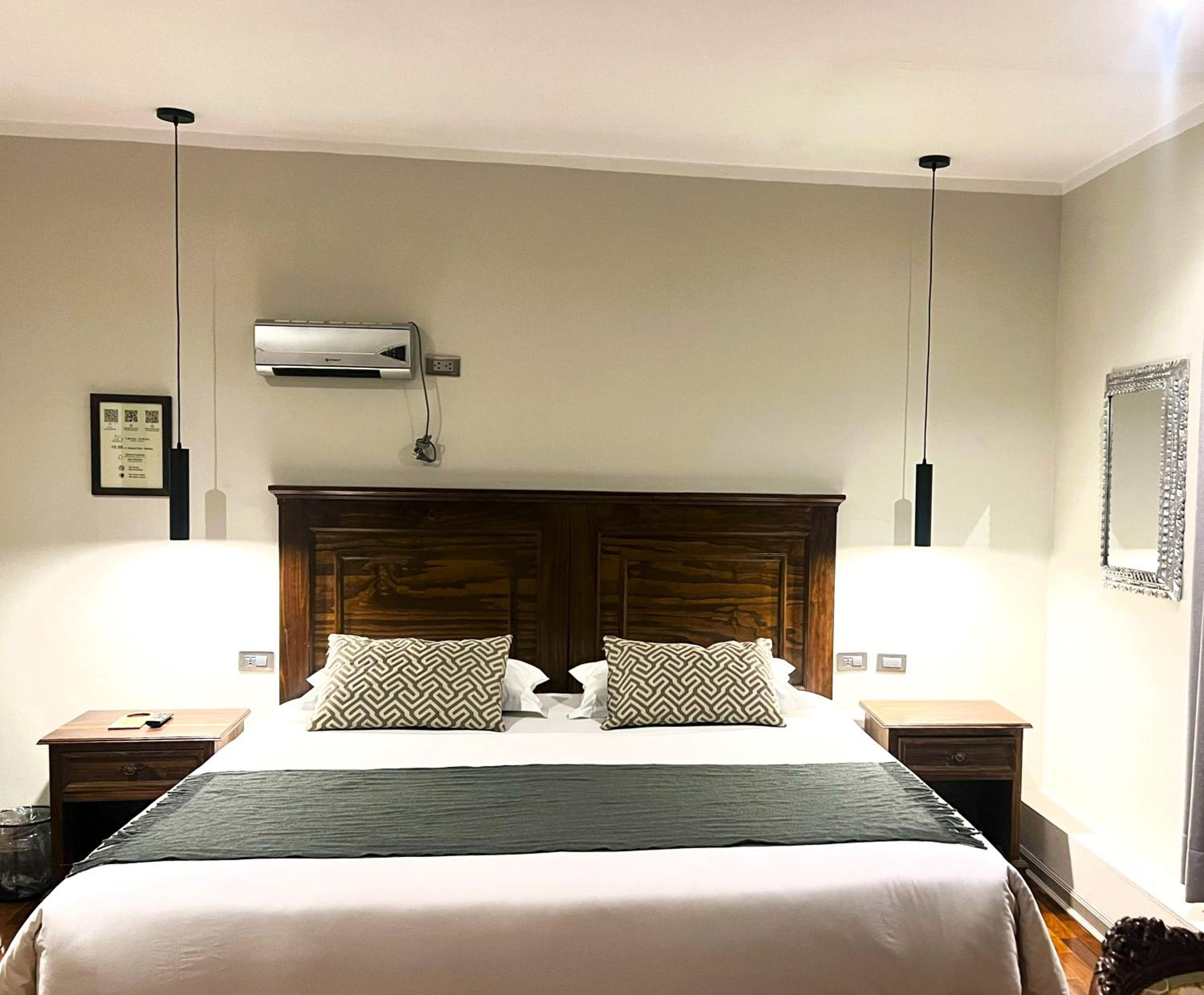 King Room with Balcony photo 2