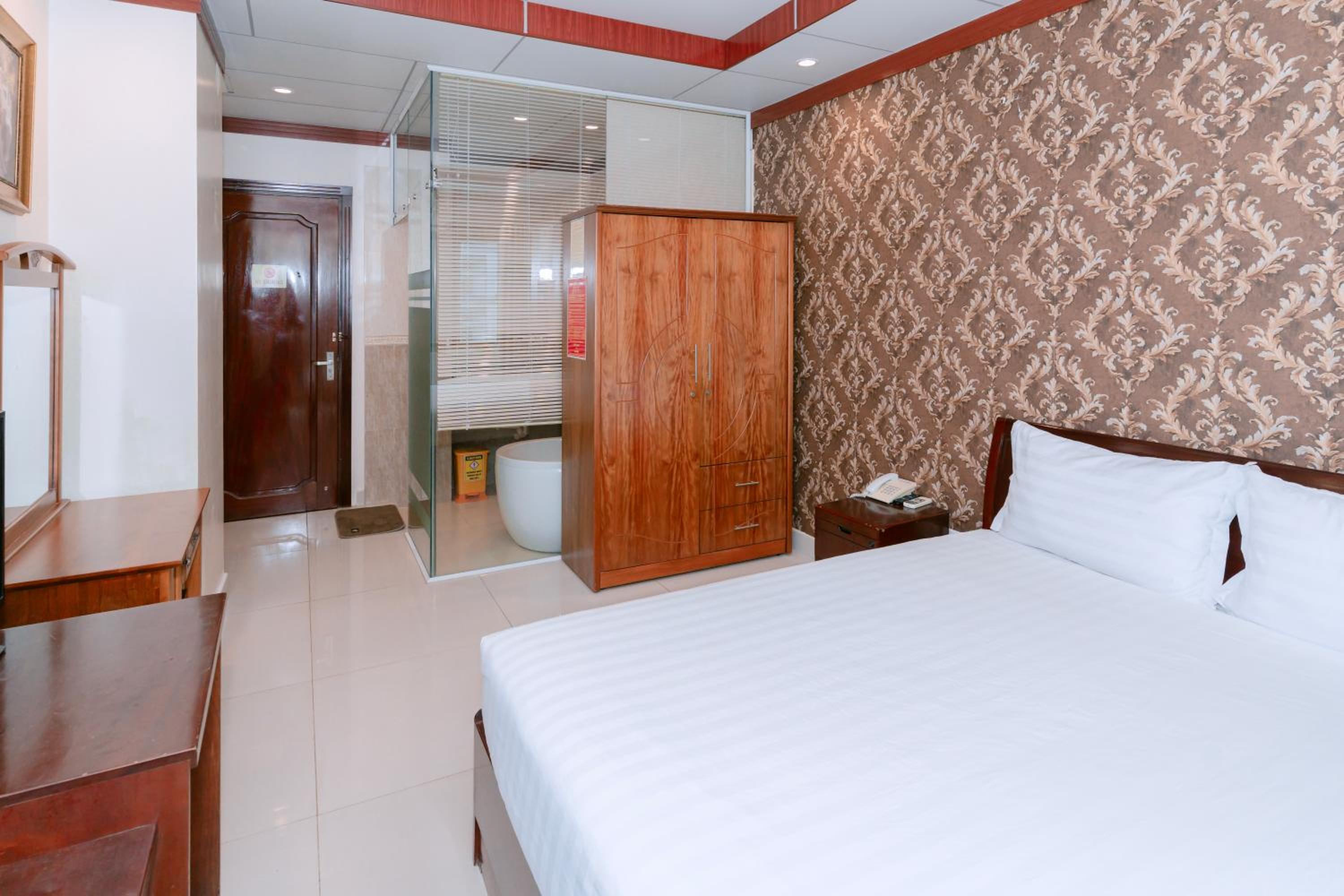 Superior Double Room - Photo 8