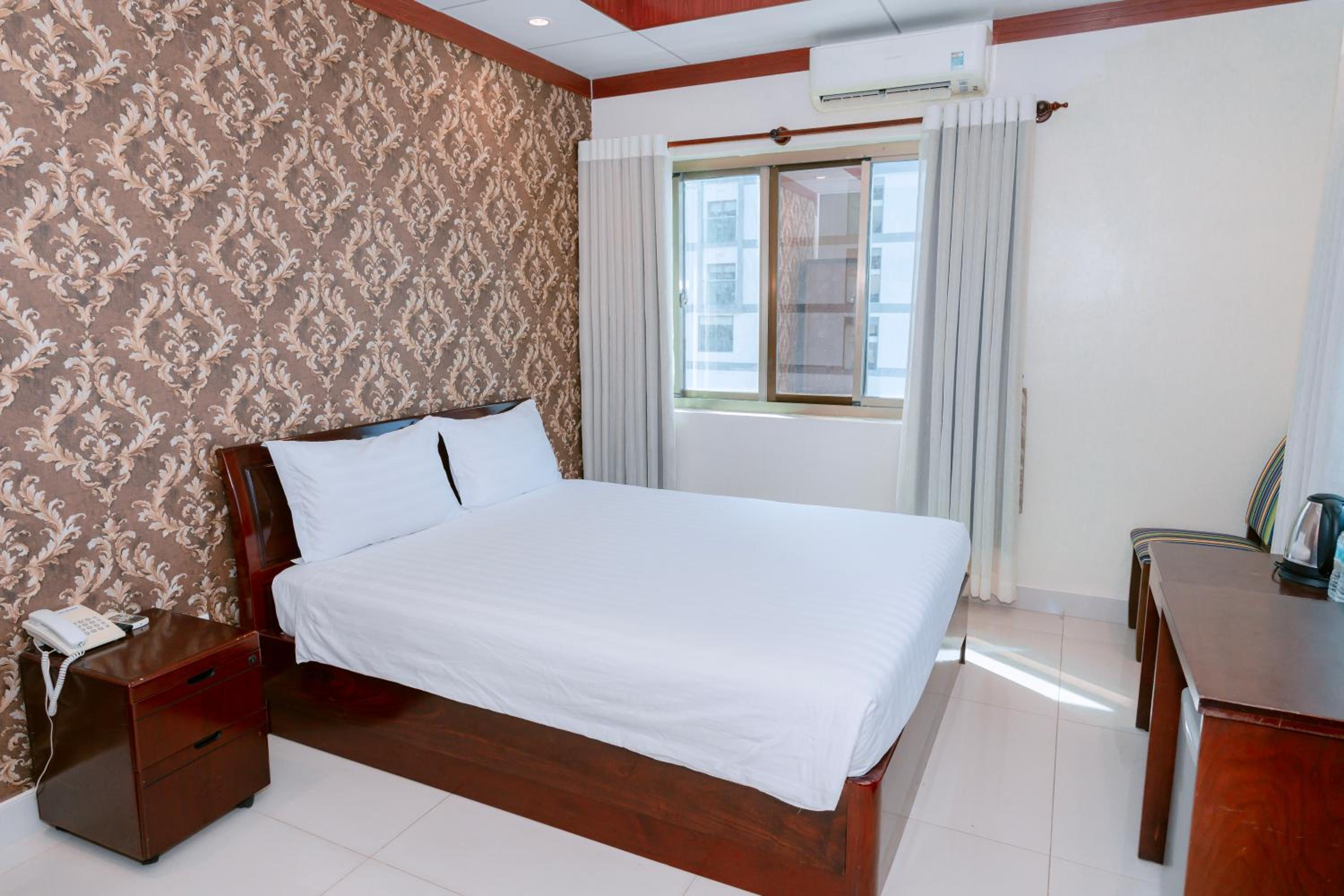 Superior Double Room - Photo 10