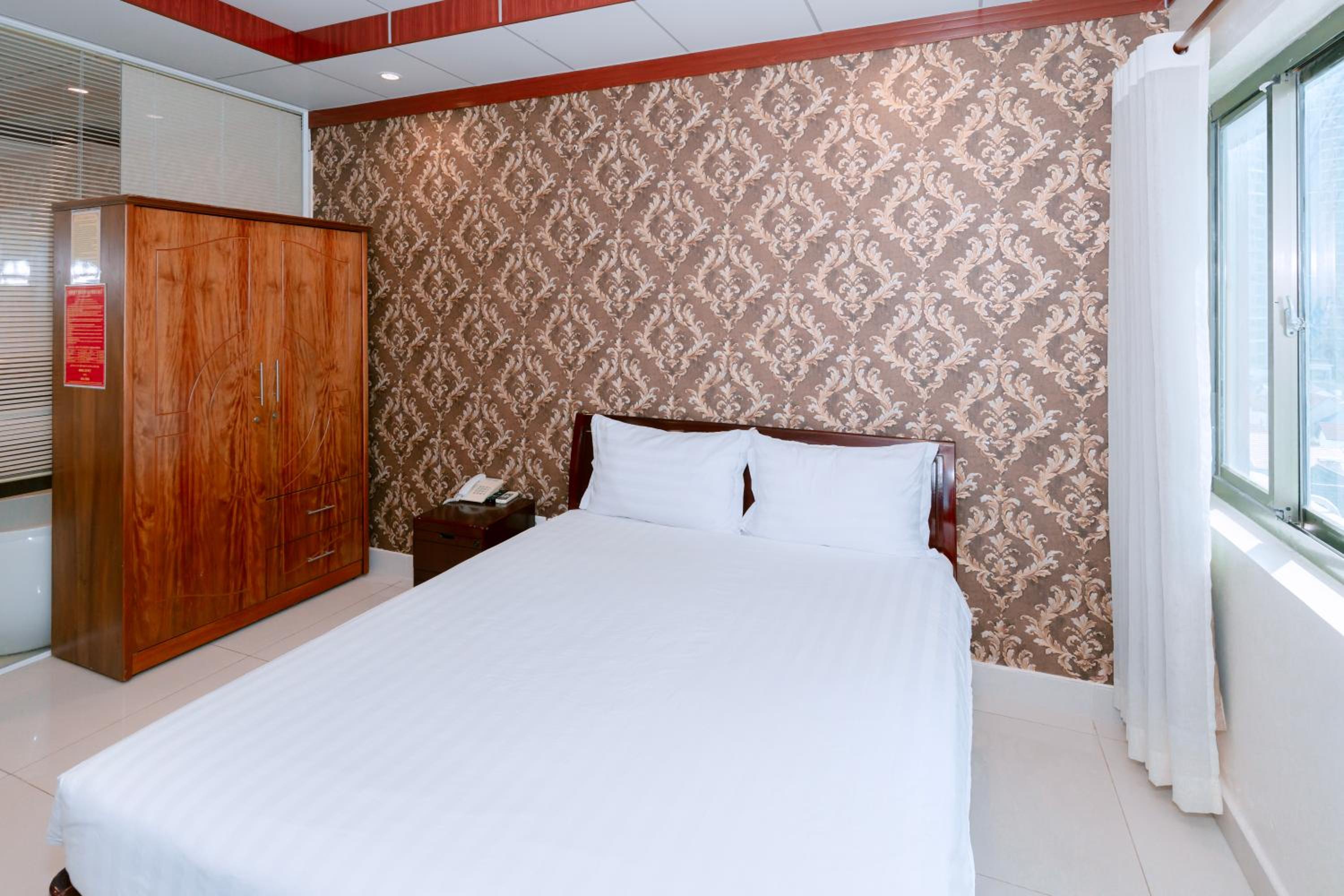 Superior Double Room - Photo 11