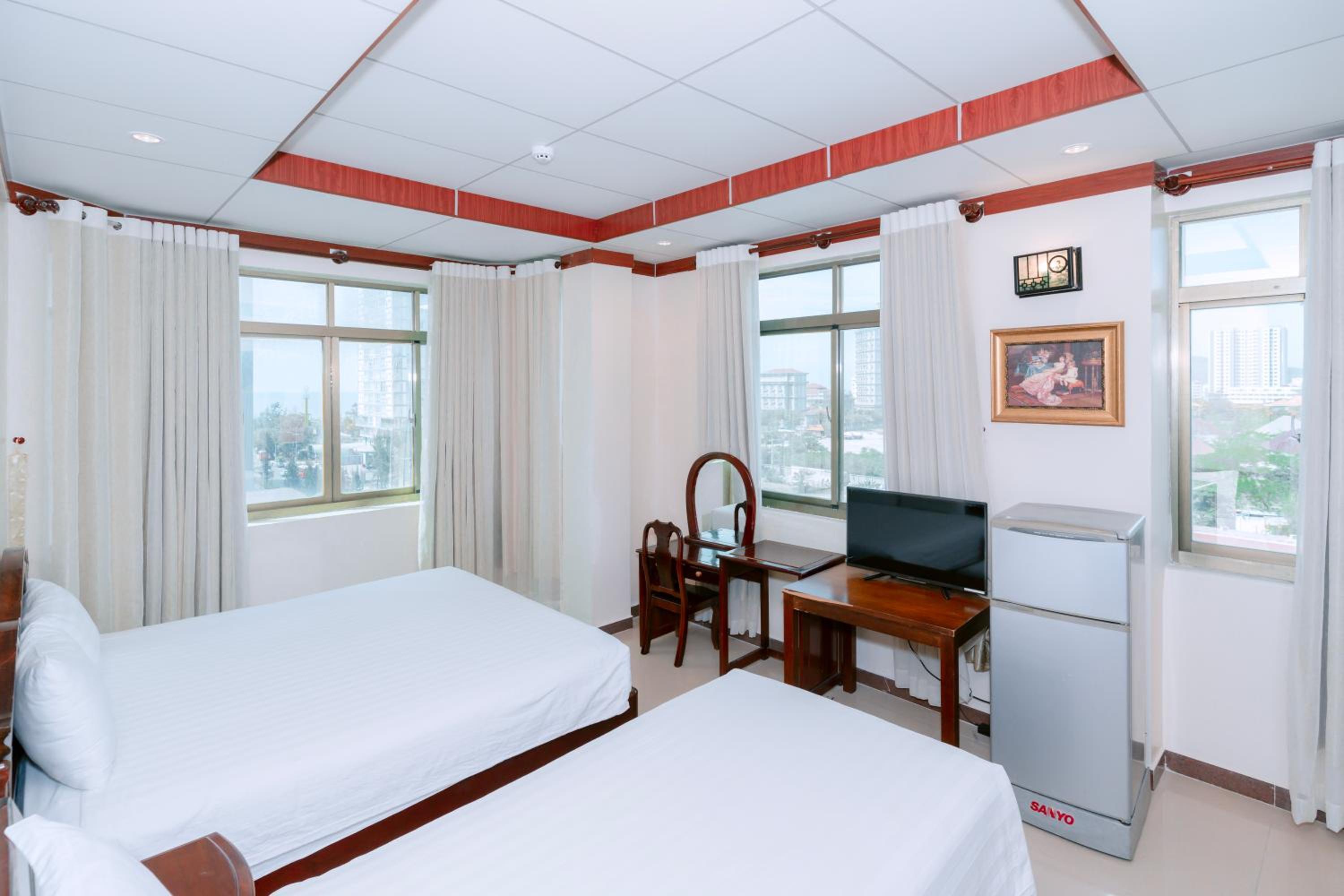 Deluxe Triple Room - Photo 3