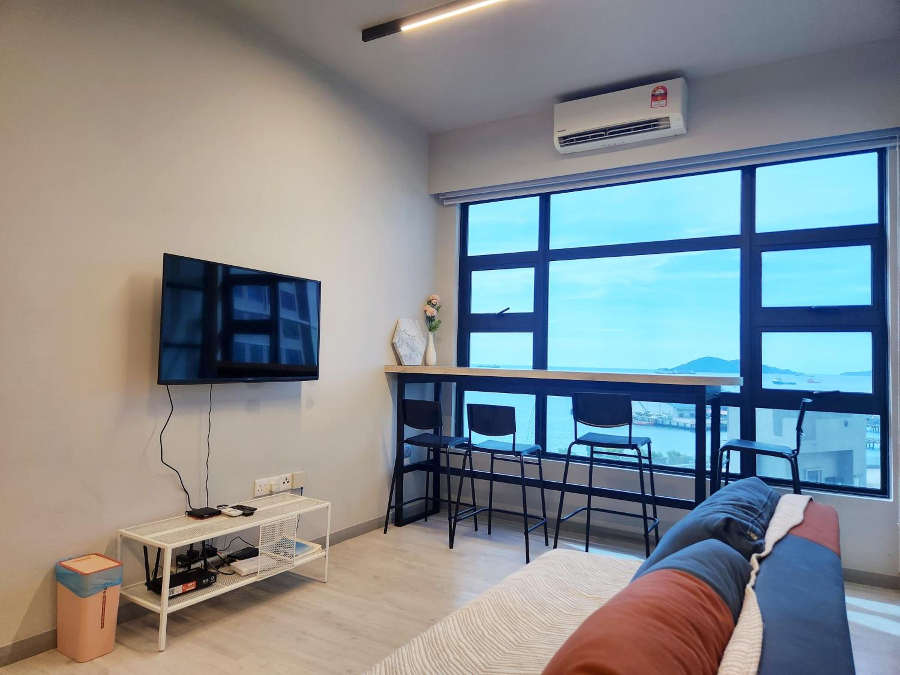 Junior Suite with Sea View - Photo 1