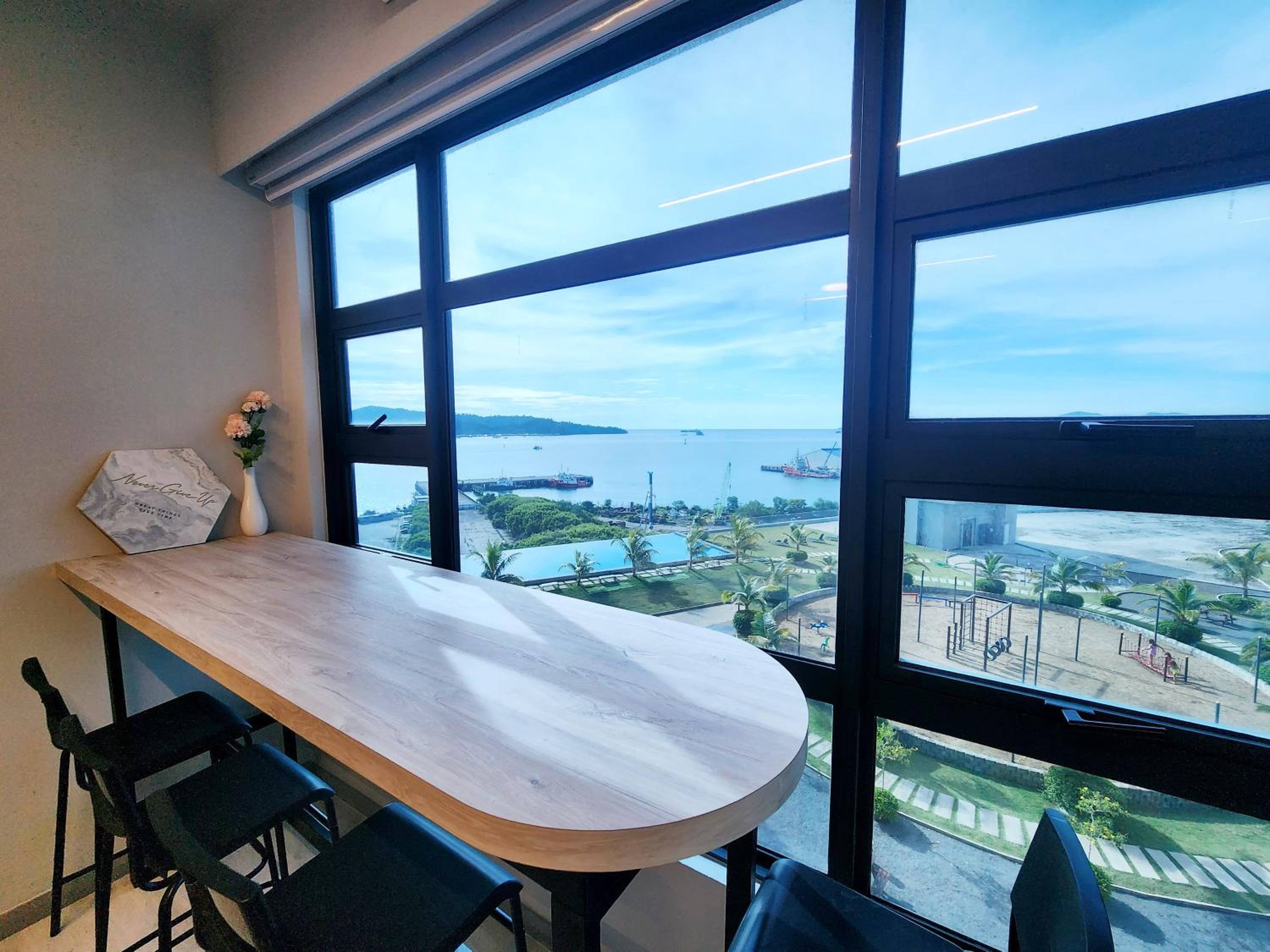 Junior Suite with Sea View - Photo 13