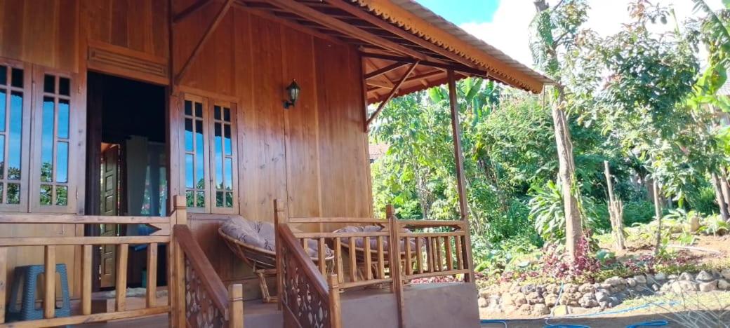 Cottage with Garden View - Photo 11