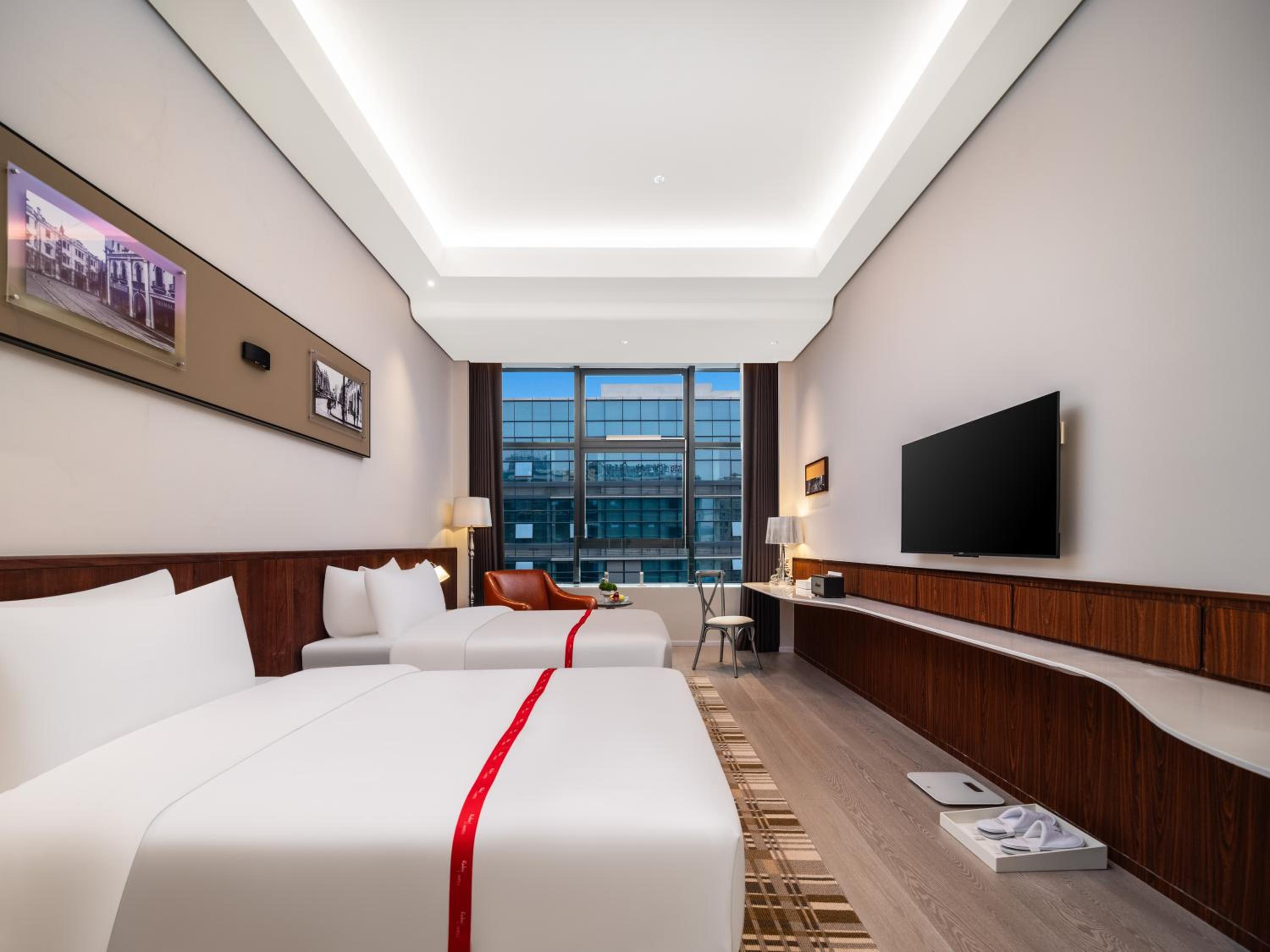Delicate Twin Room