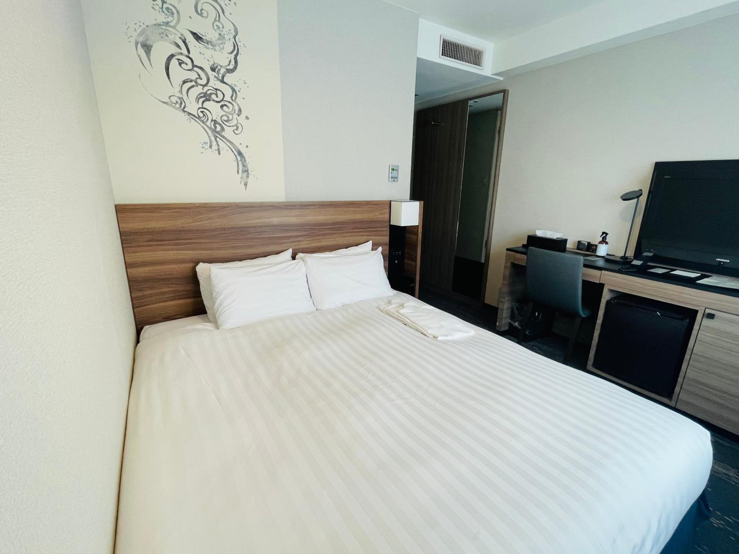 Standard Single Room for Double Use - Non-Smoking  - Photo 2