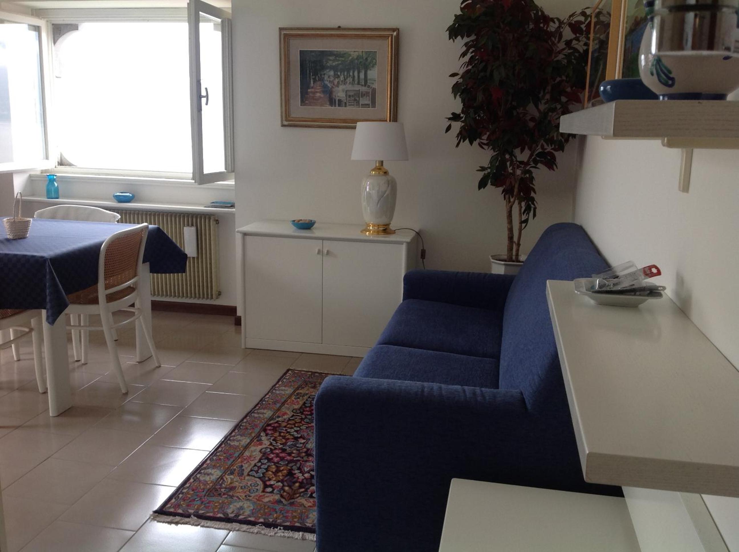 One-Bedroom Apartment with Balcony
