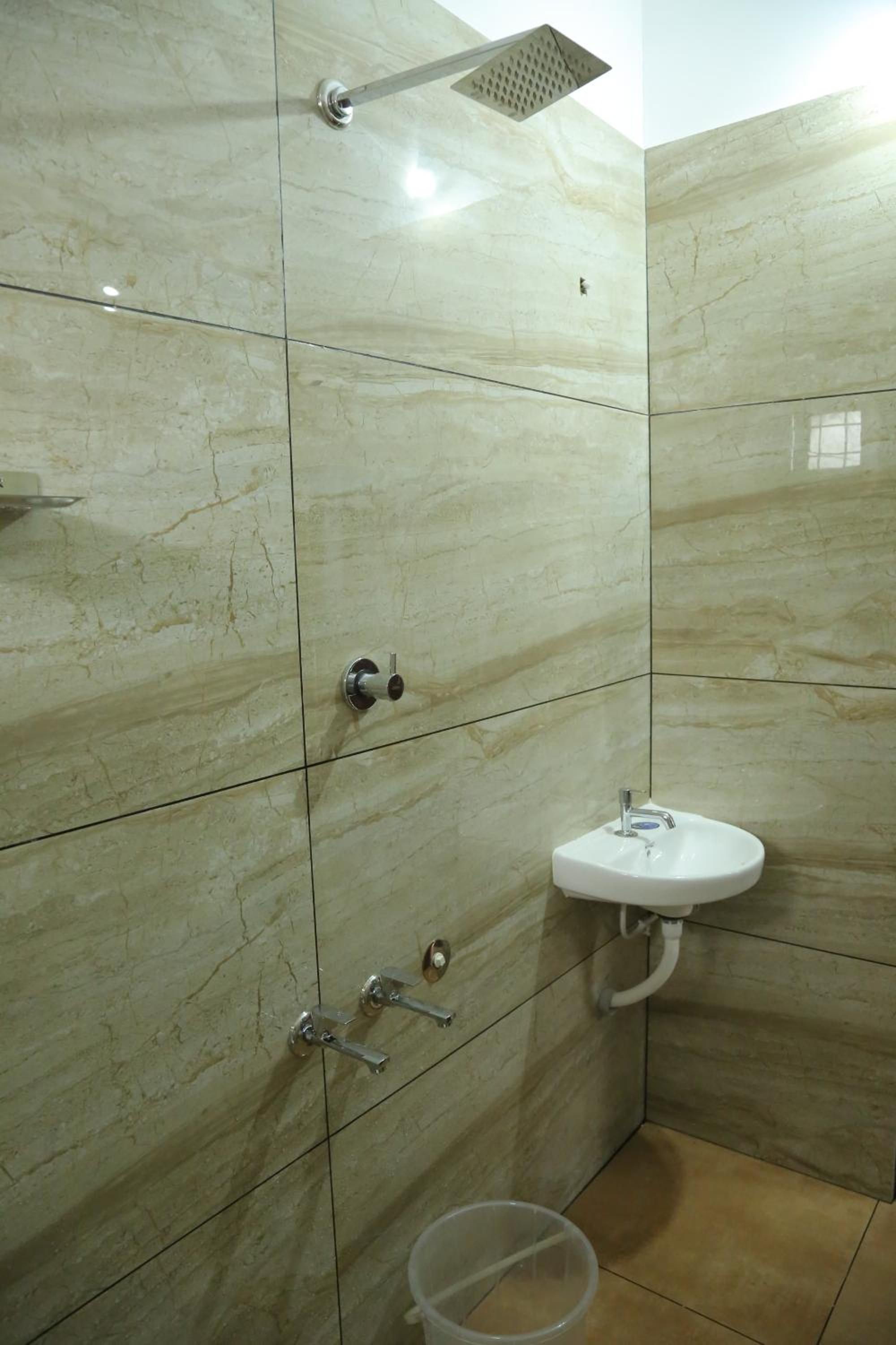 Apartment - Ground Floor photo 2