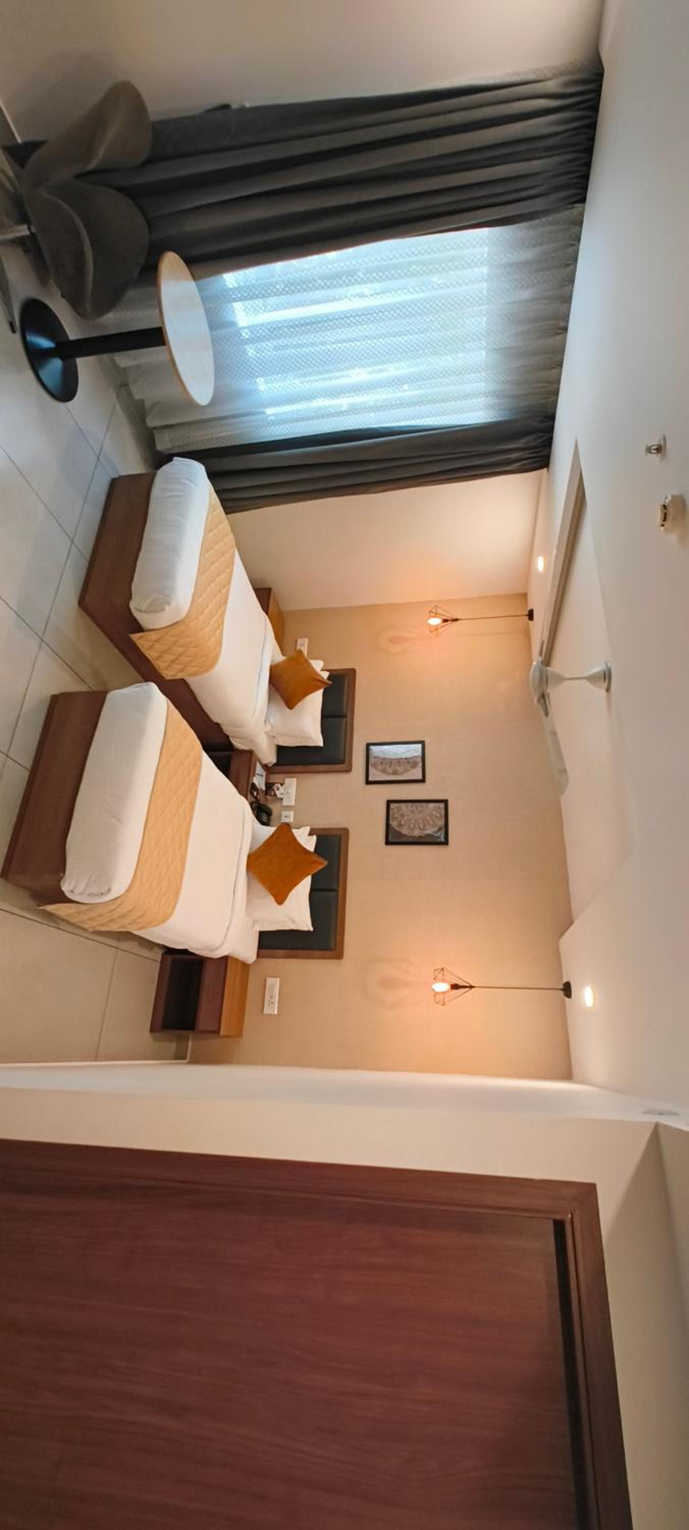 Deluxe Twin Room photo 2