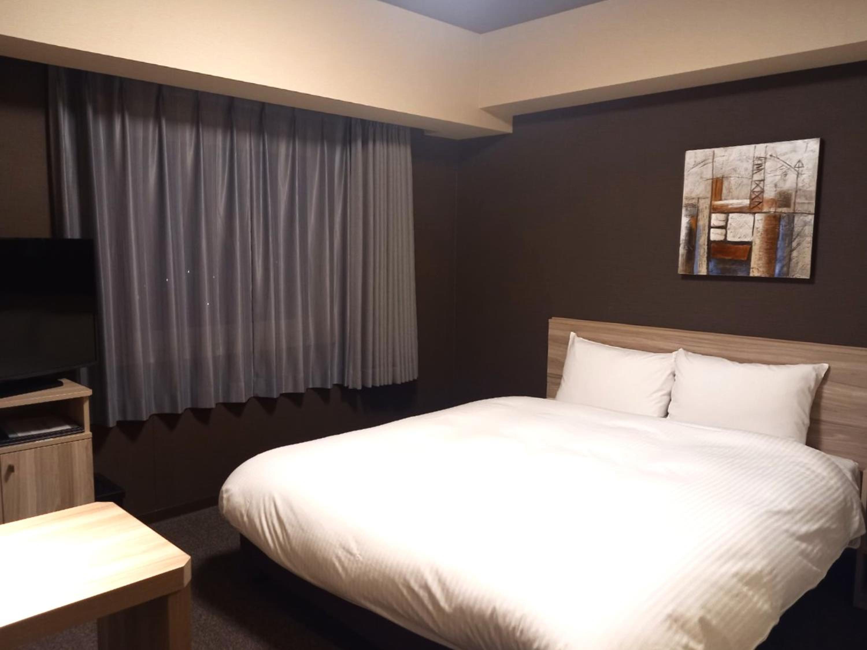 Double Room - Non-Smoking  - Photo 1