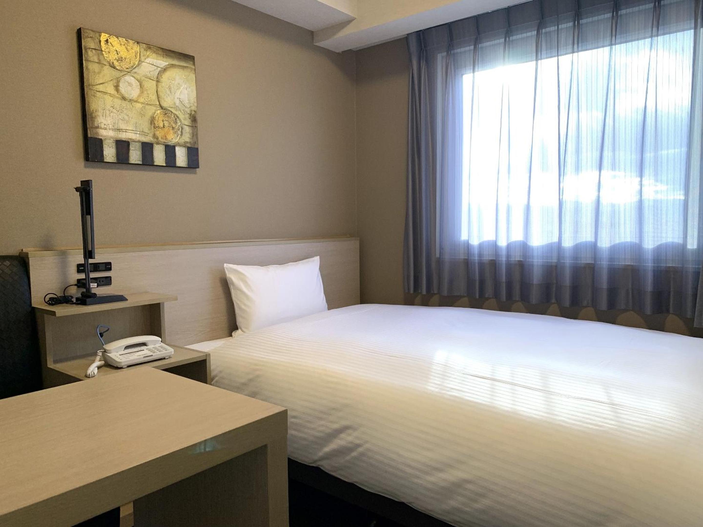 Standard Single Room - Non-Smoking photo 1
