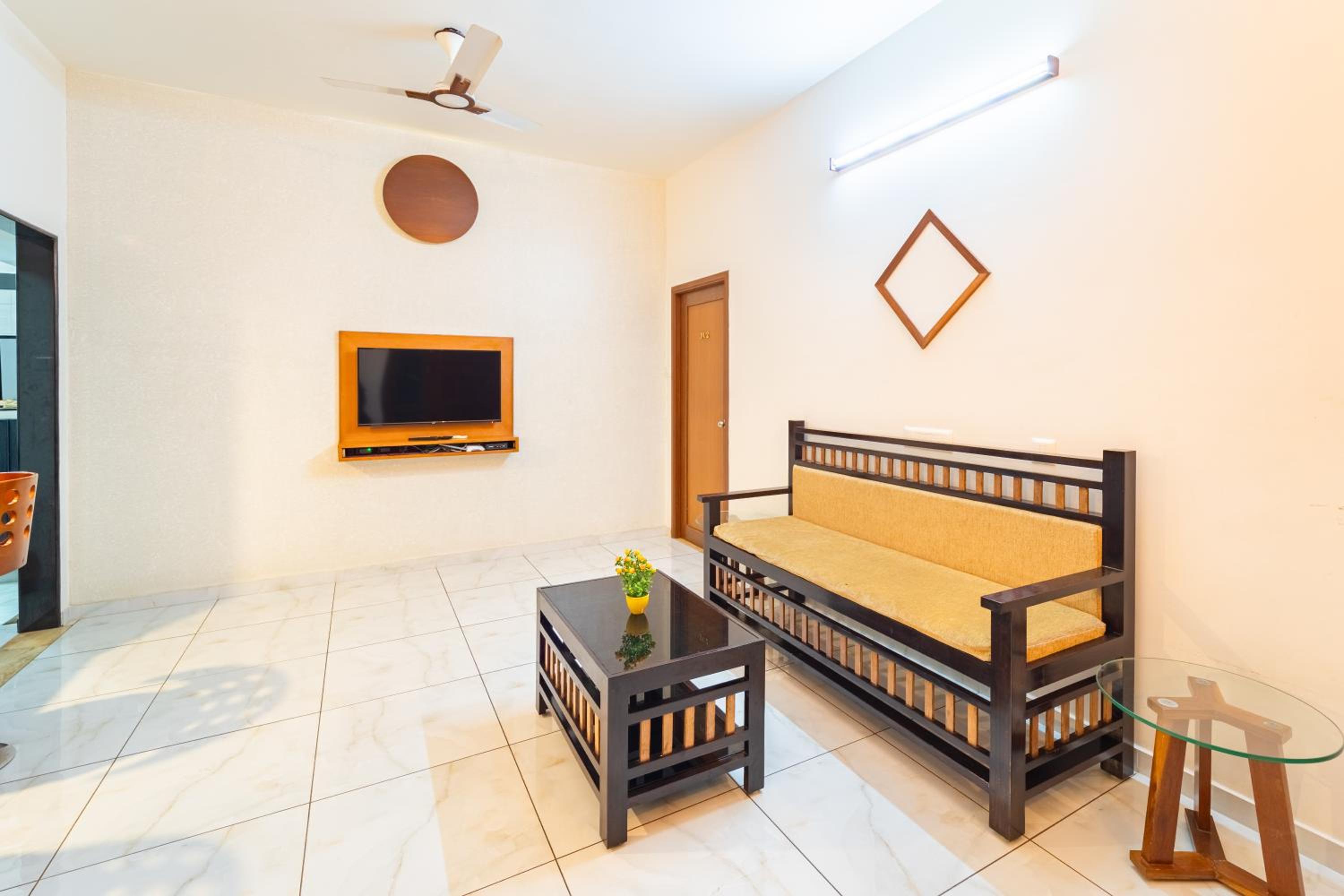 Two-Bedroom Studio Apartment - Photo 35