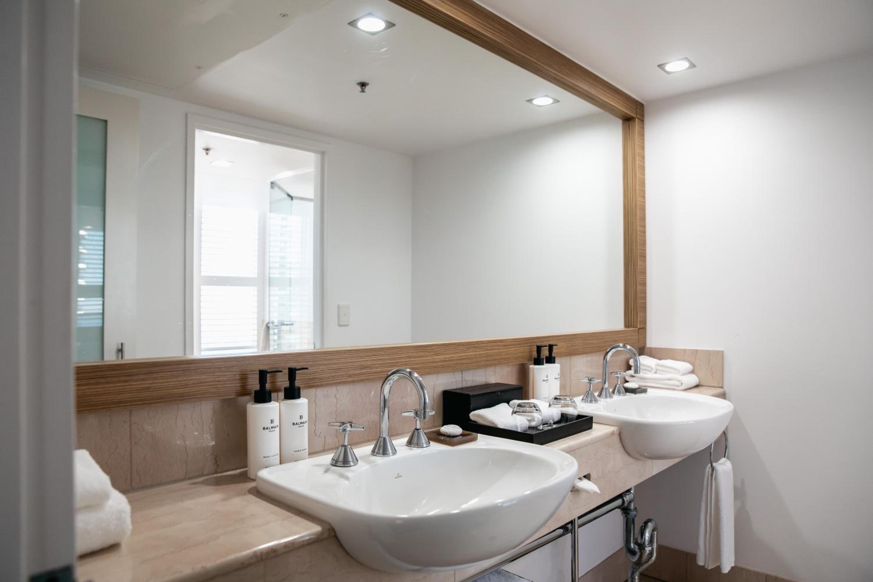Opera Suite with  Ocean View and Spa - Photo 2