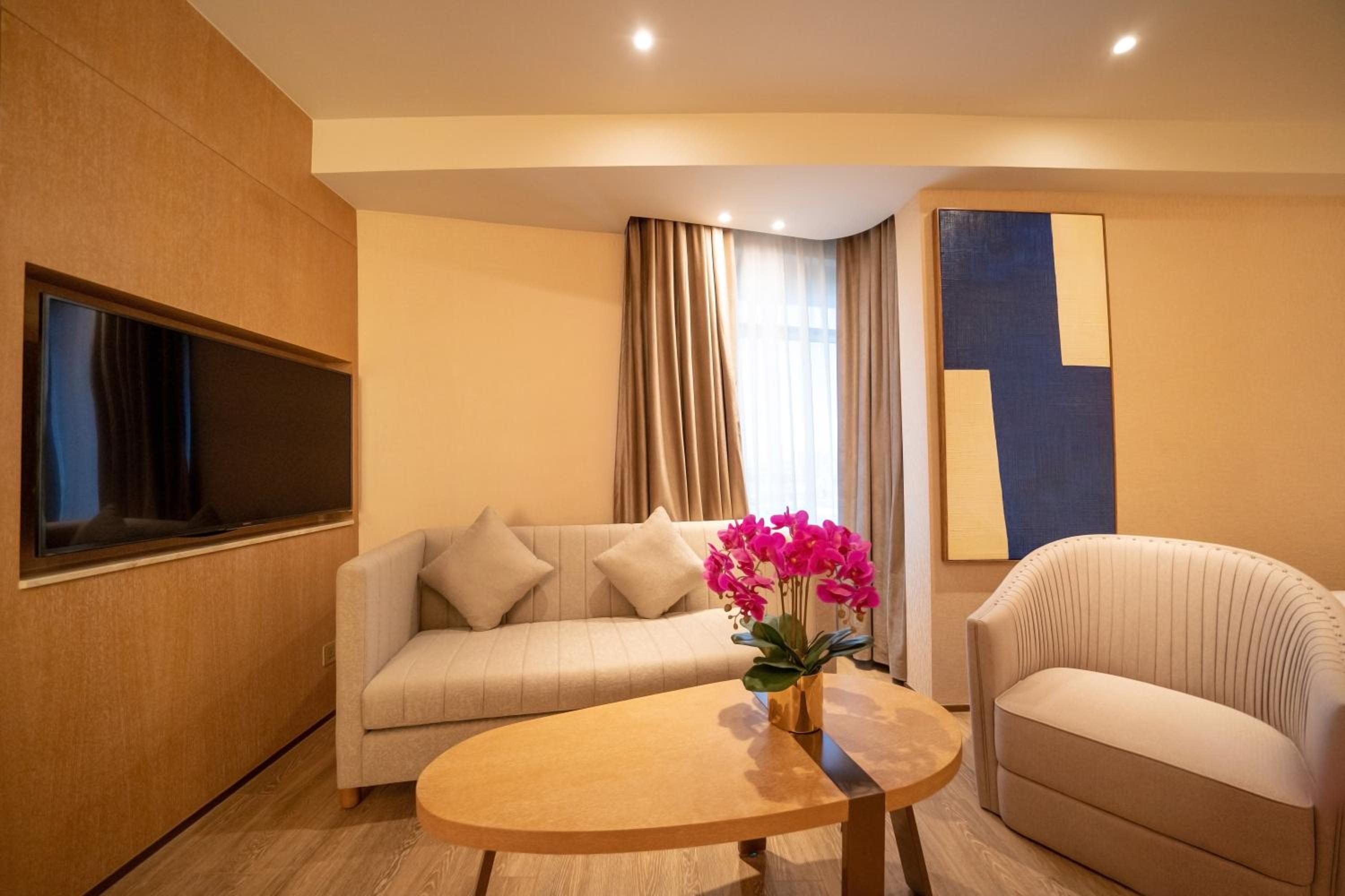 Deluxe Twin Room - Photo 1