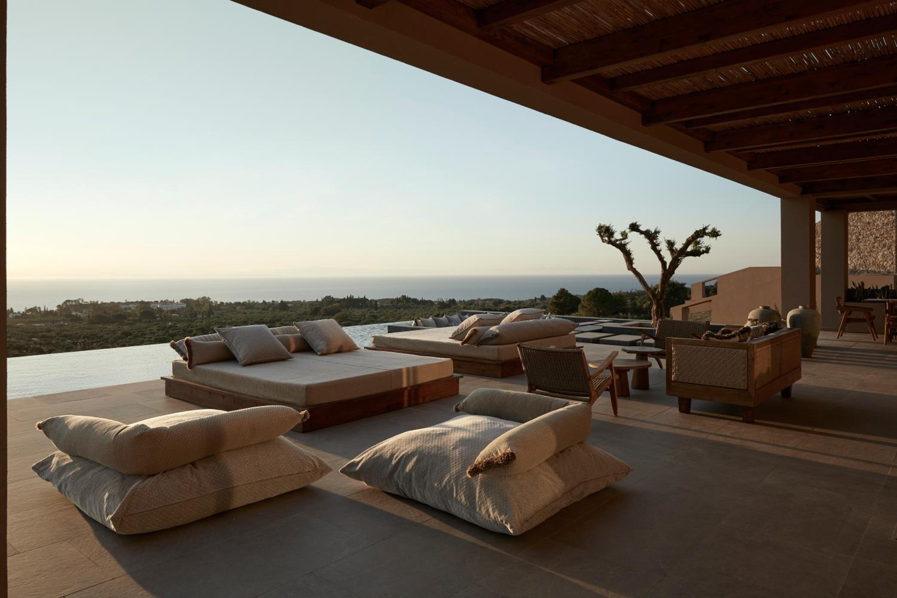 Superior Villa photo 2