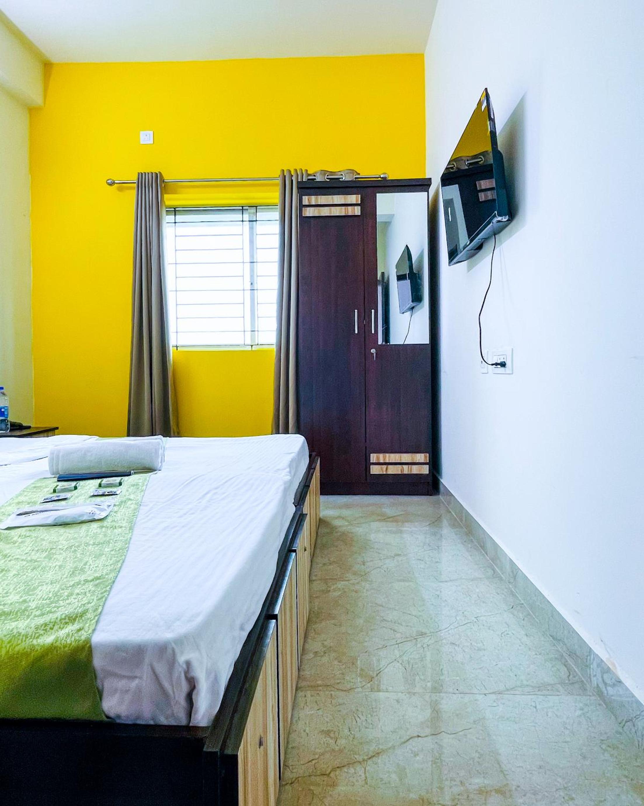 Standard Double Room With Fan photo 1