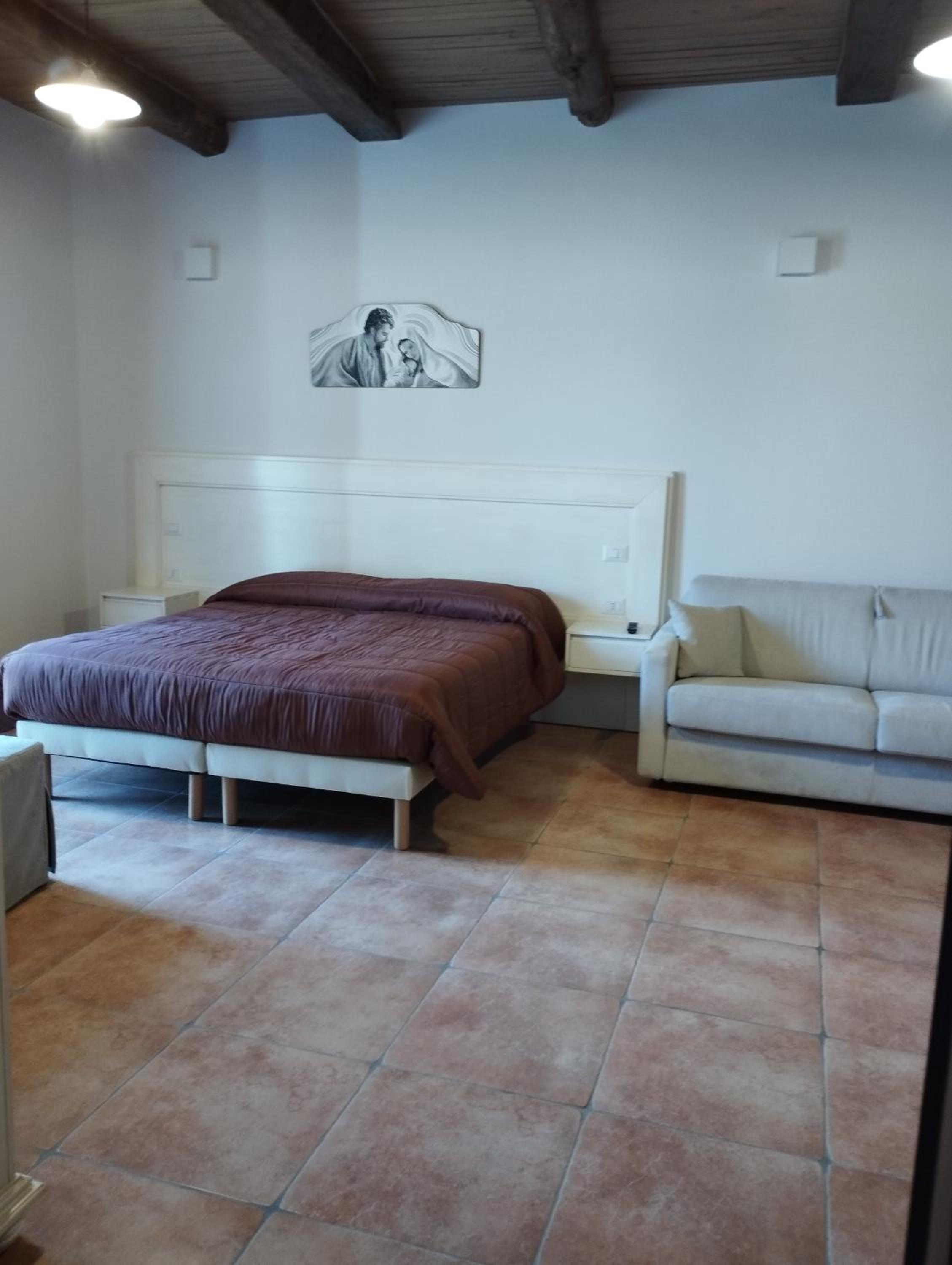 Family Room with Balcony photo 1
