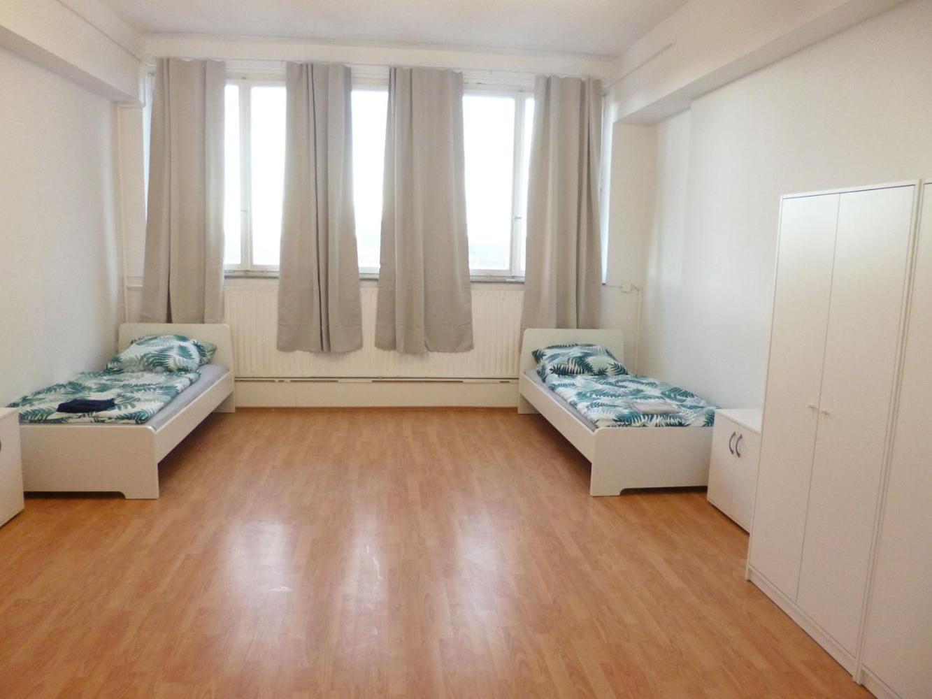 Apartment photo 2