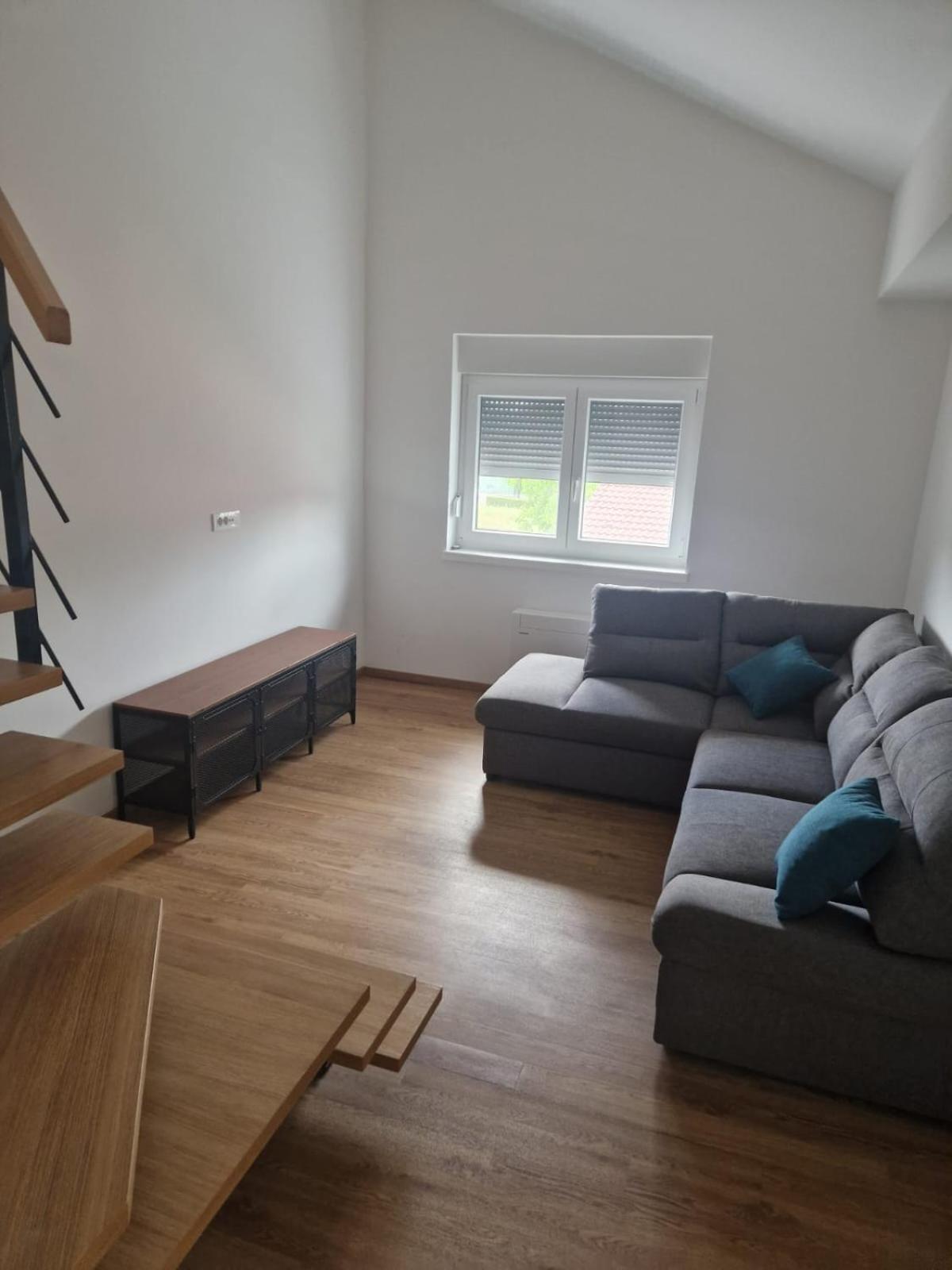 Apartment photo 1