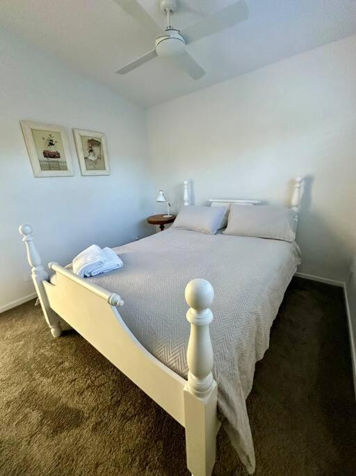 Two-Bedroom House photo 3