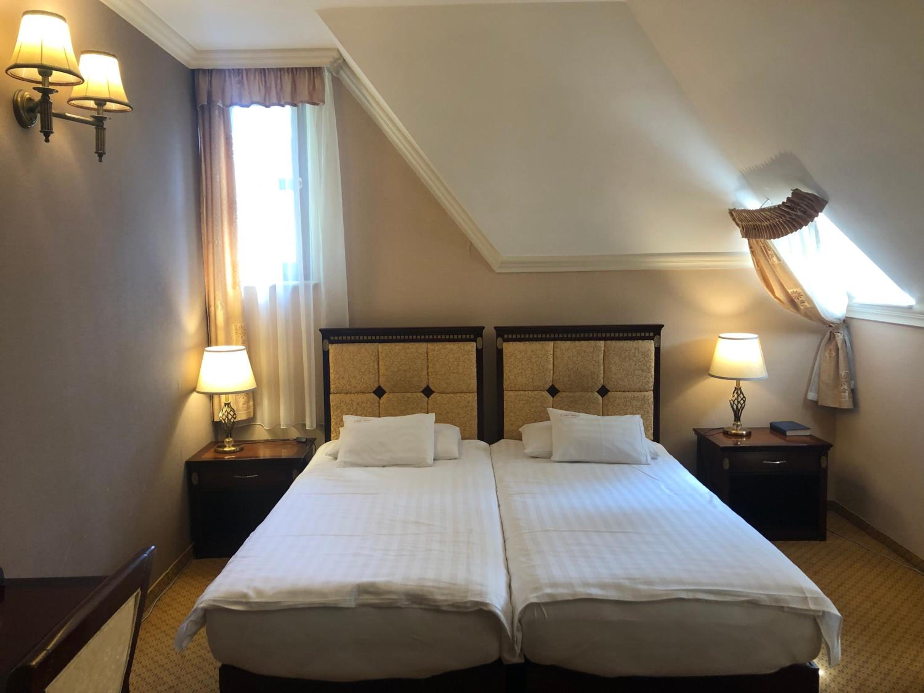 Superior Double or Twin Room - Photo 1