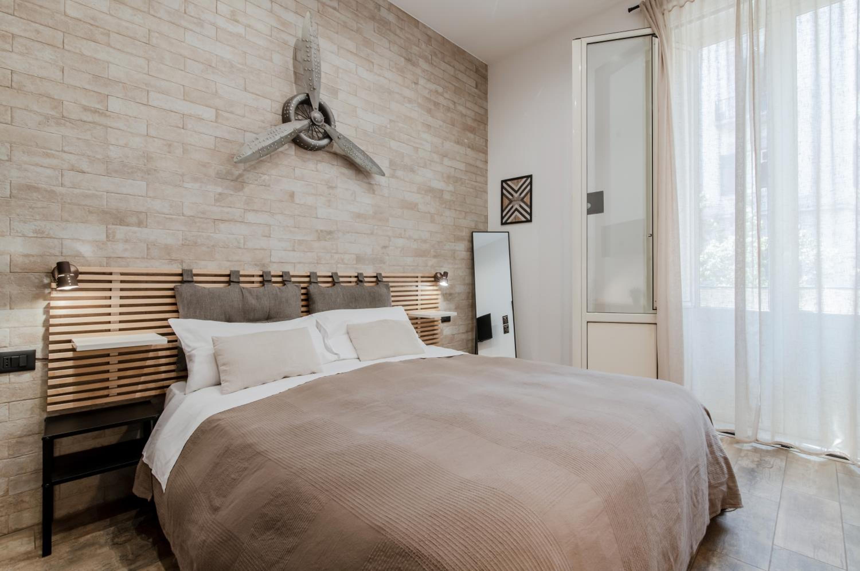 Double or Twin Room with Private External Bathroom
