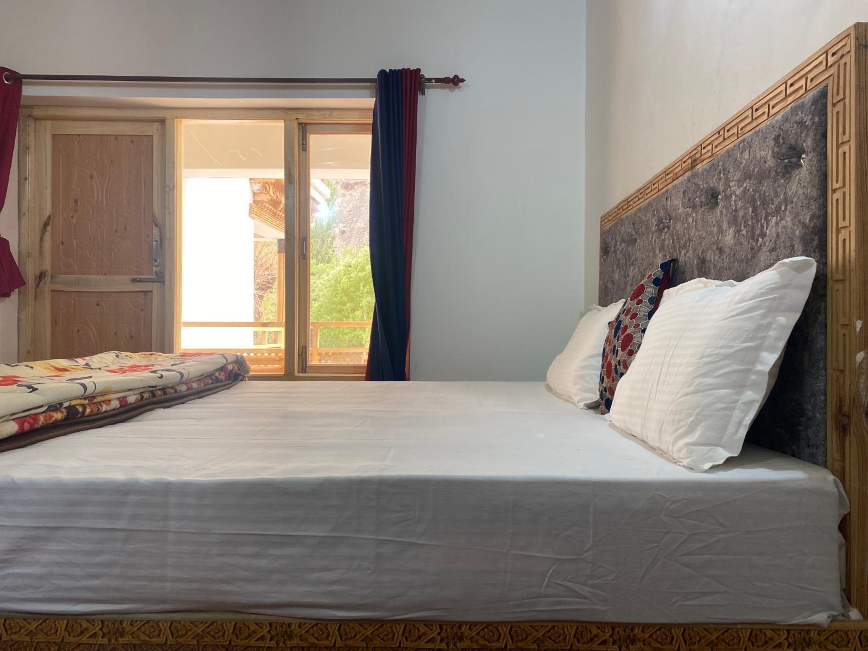Double Room with Balcony photo 3
