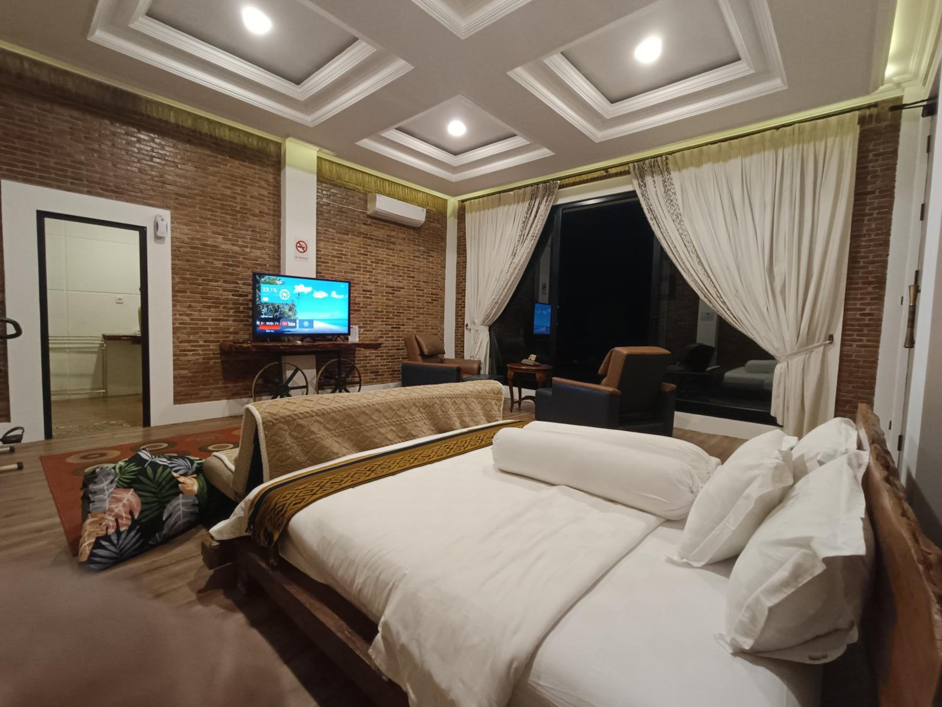 Deluxe Villa photo 1