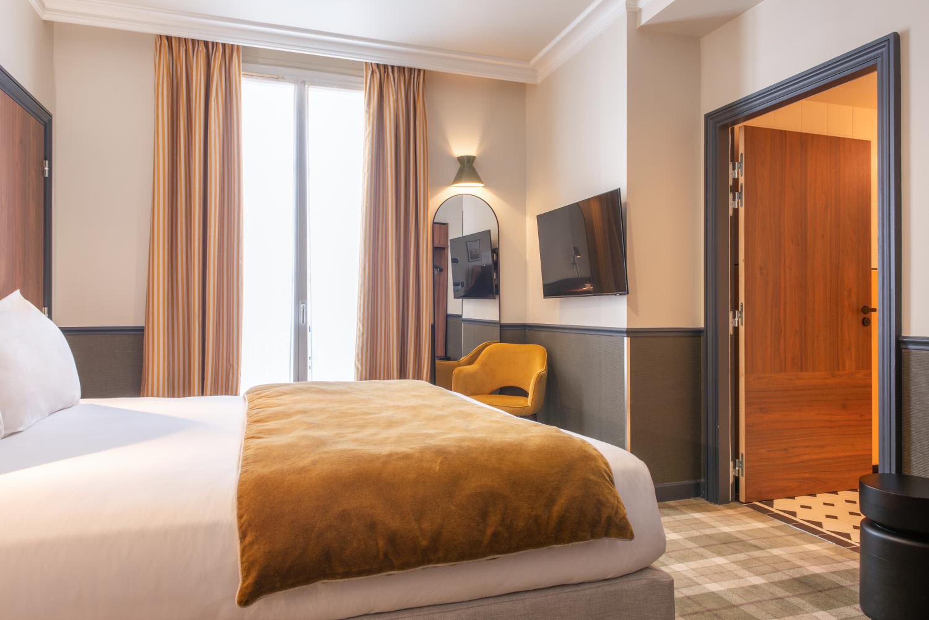 Superior Double Room photo 2