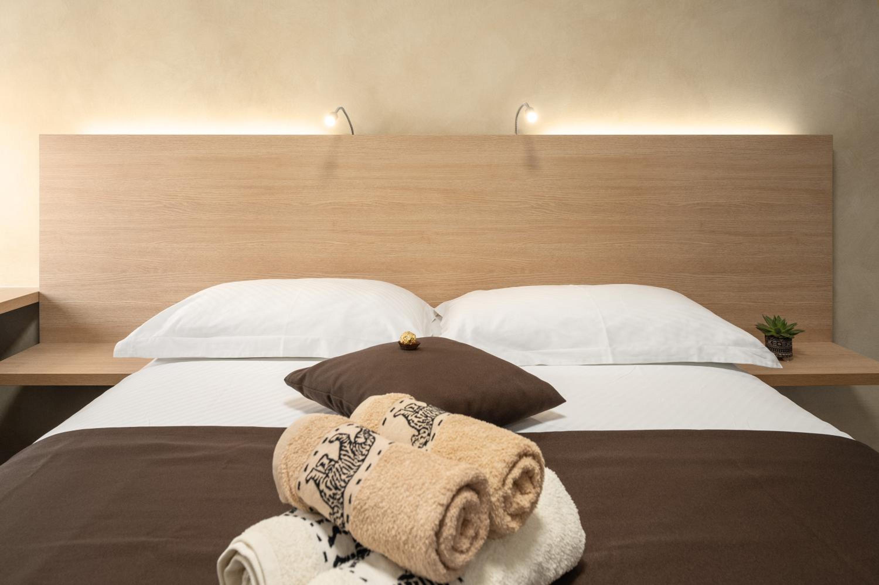 Deluxe Triple Room with Sea View photo 2