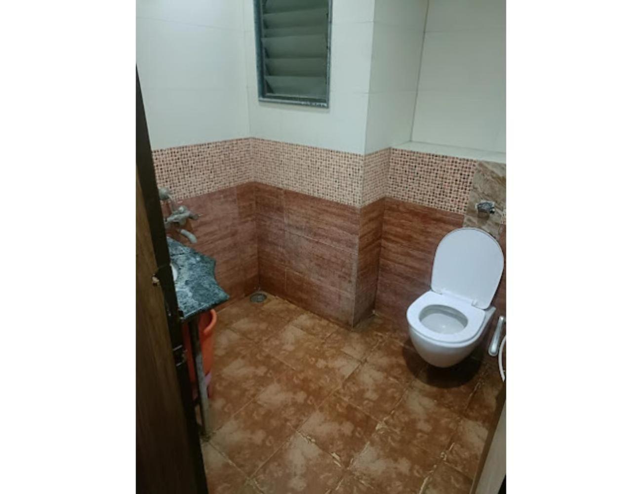 Double Room - Photo 20