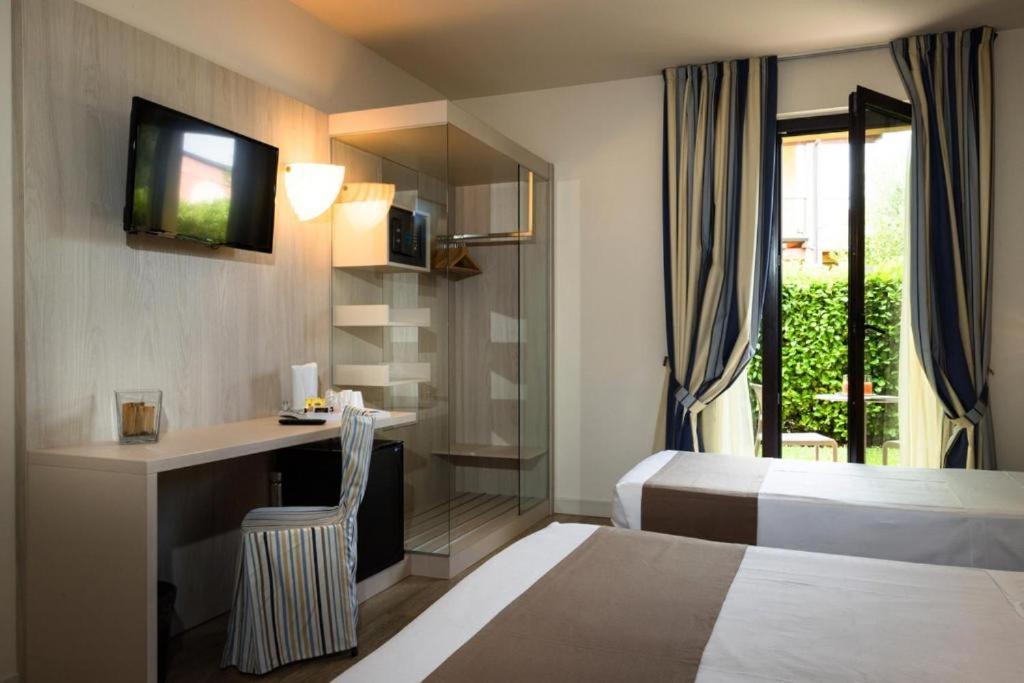 Superior Triple Room - Photo 3