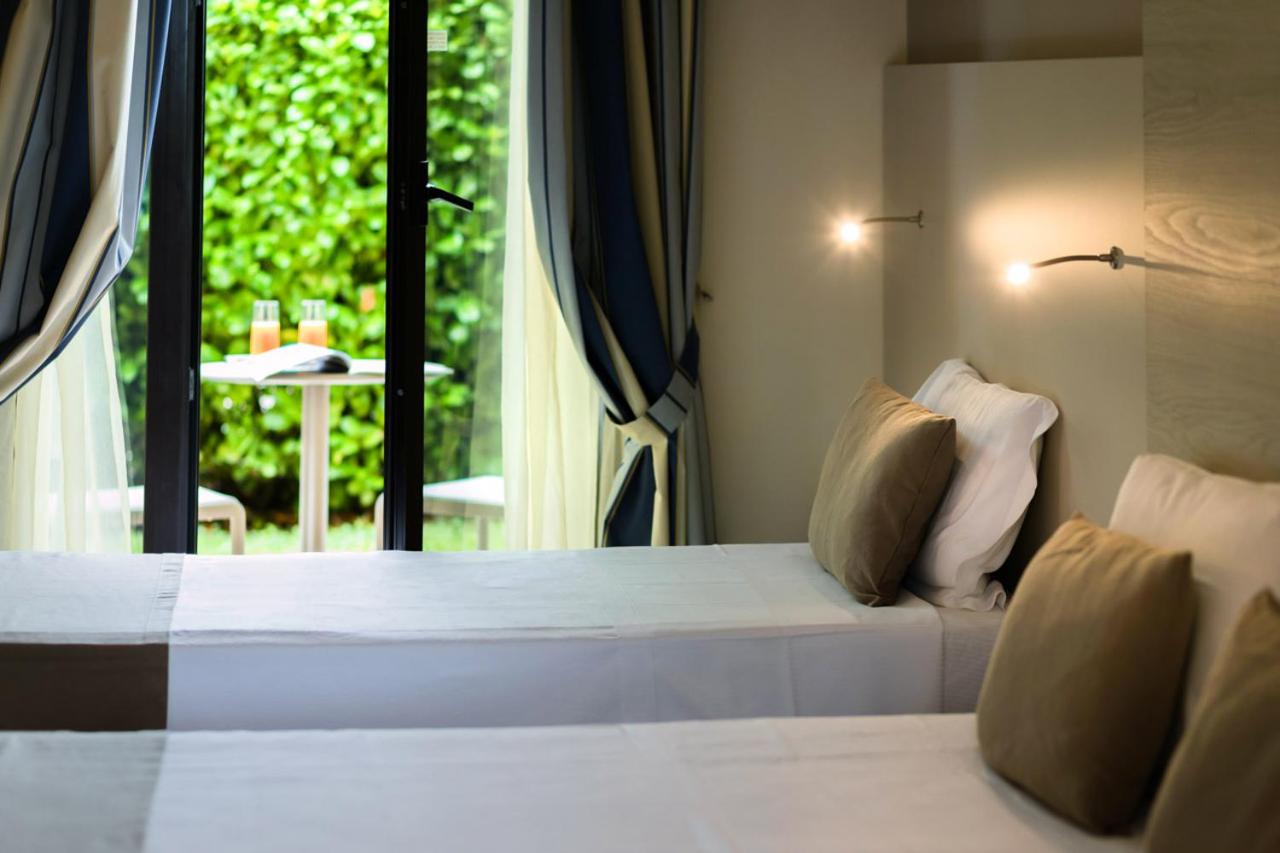 Superior Triple Room - Photo 8