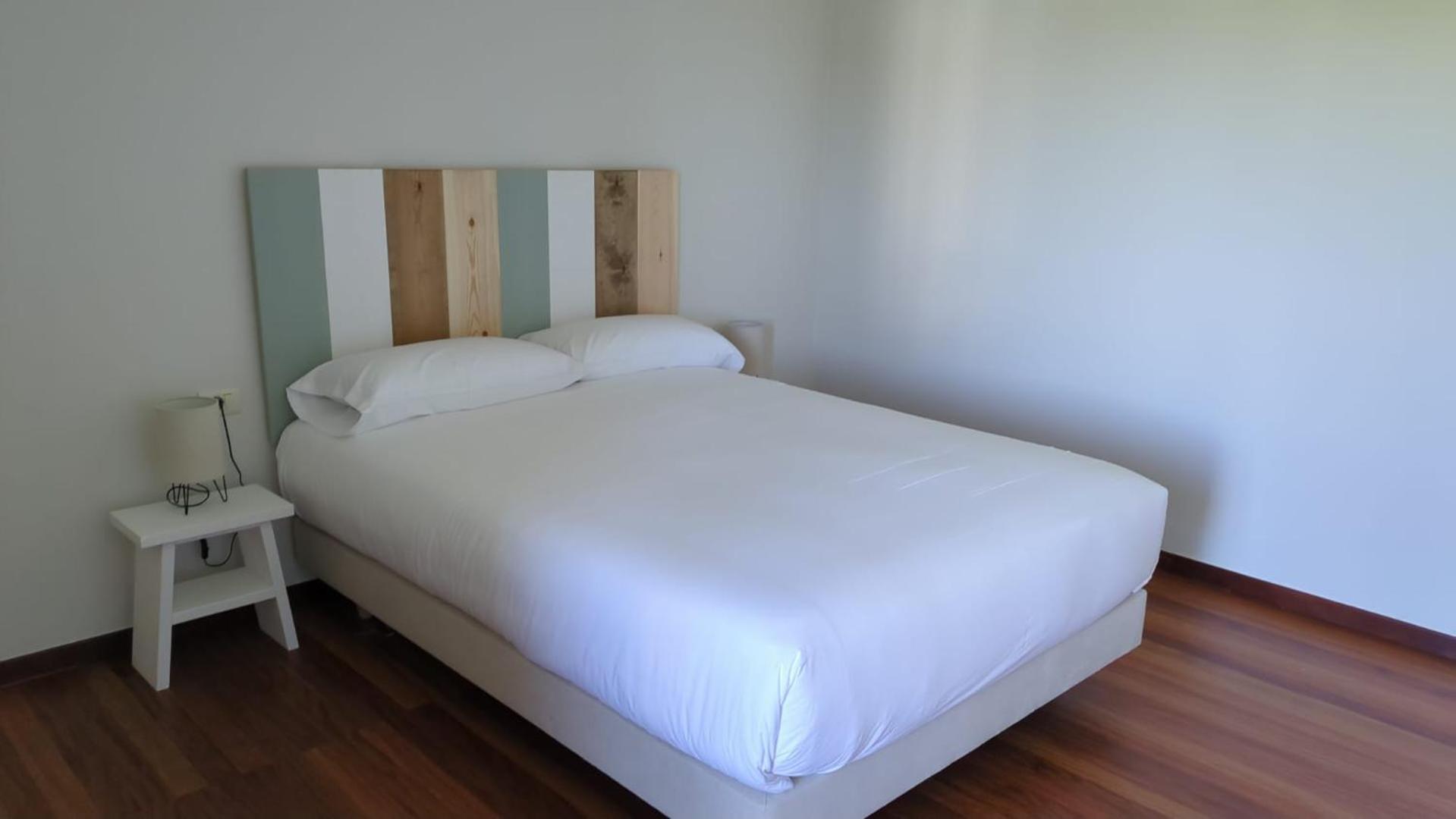 Habitación Doble con Baño Privado