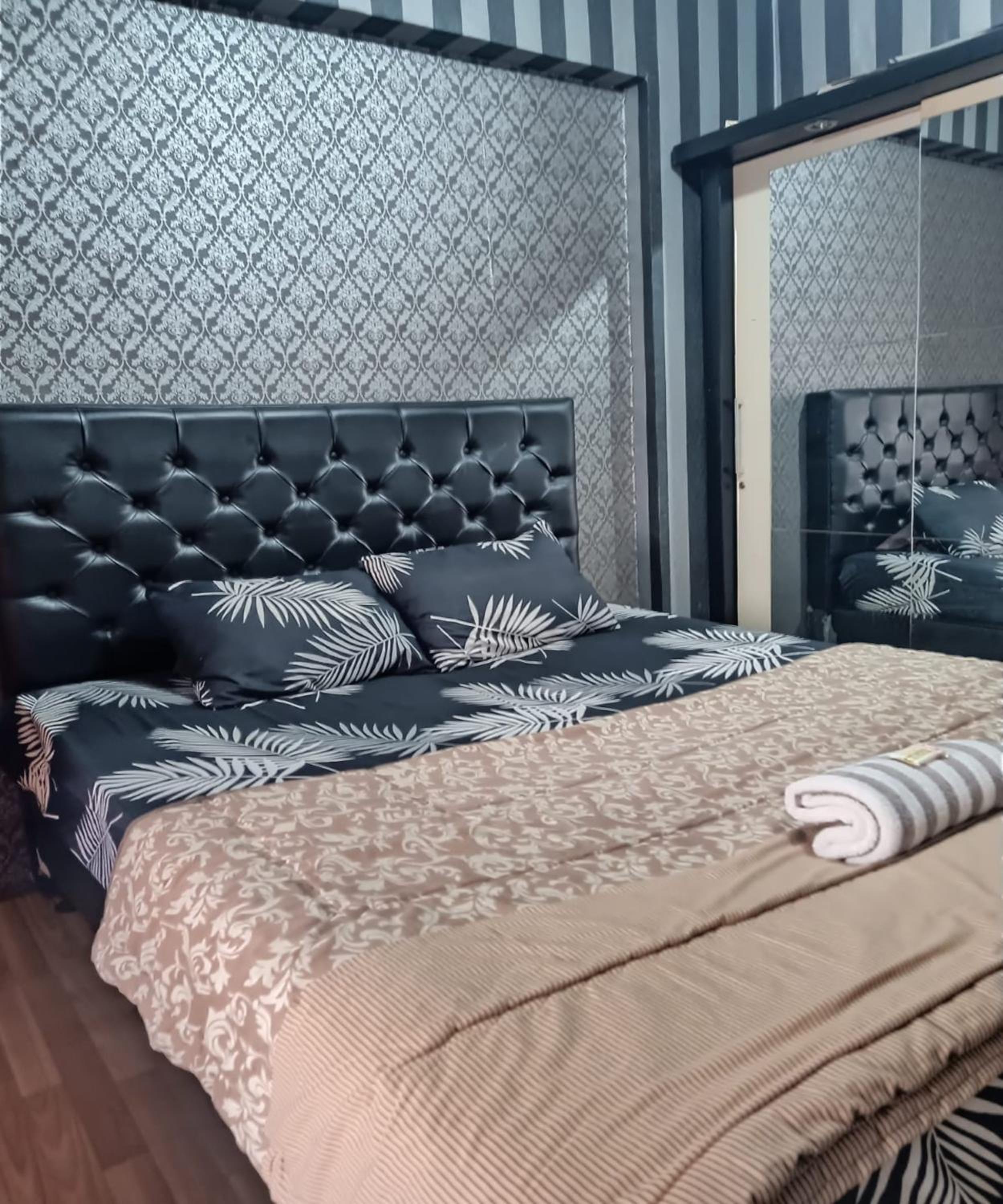 Deluxe King Room photo 3