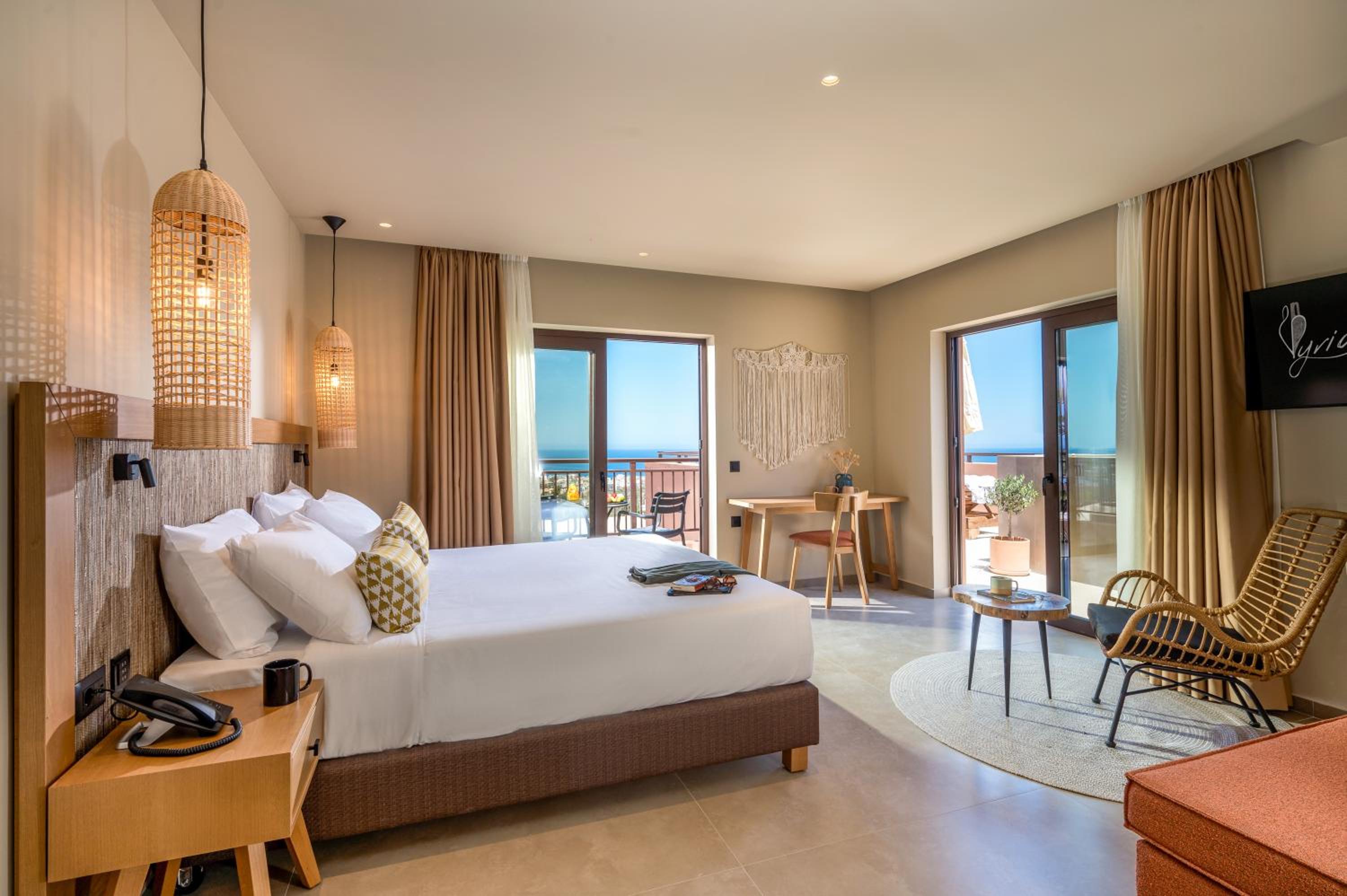 Suite with Hot Tub