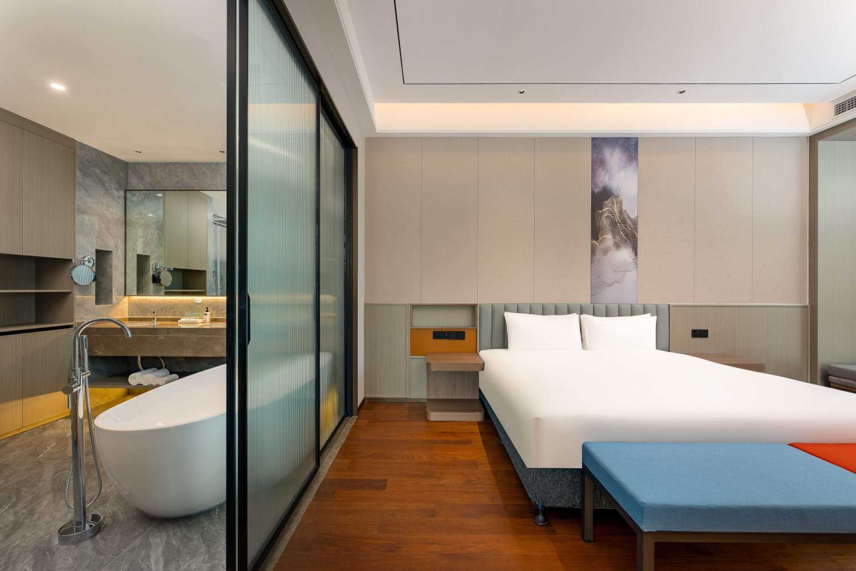 Standard King Room - High Floor