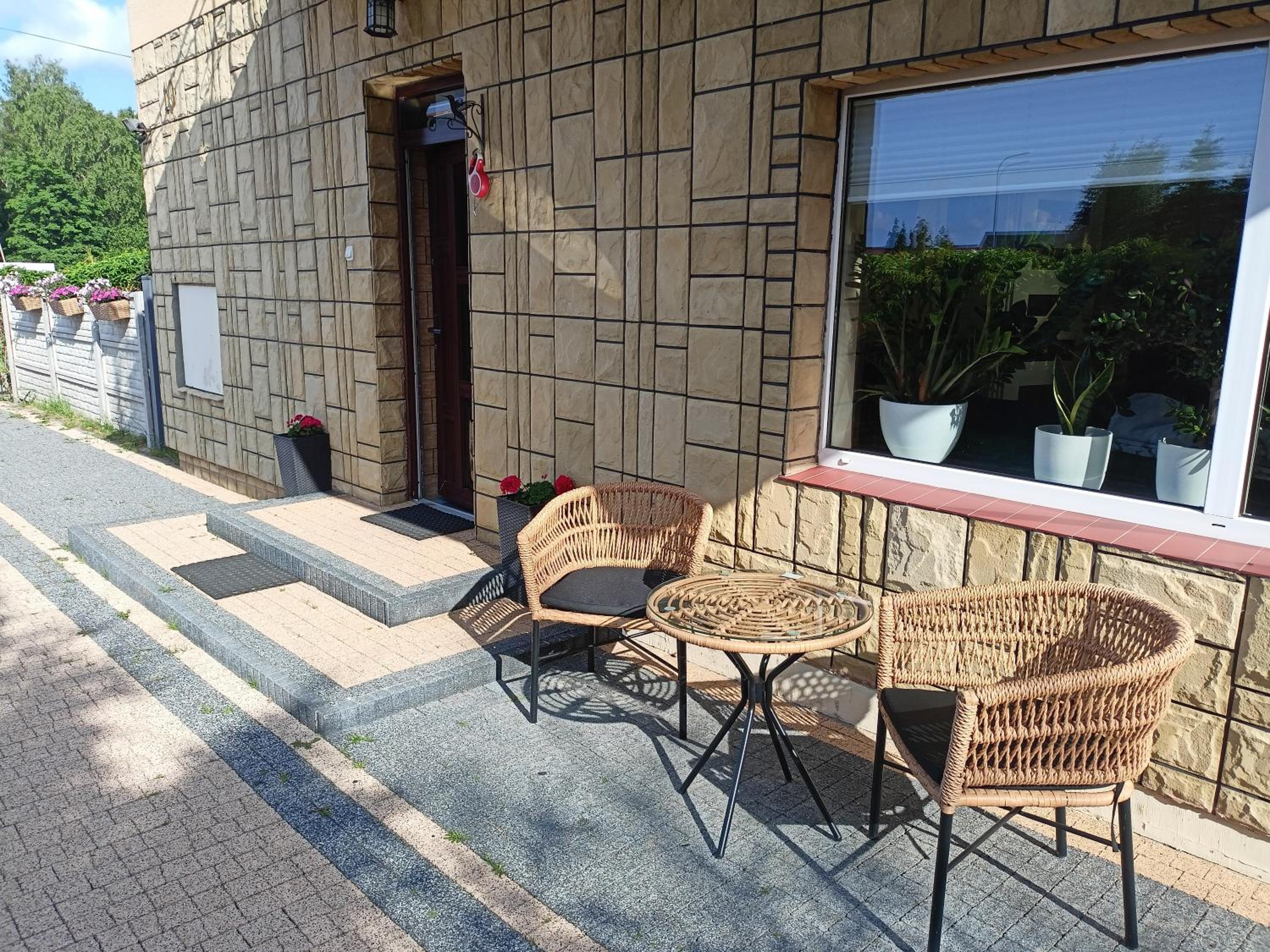 Double Room with Private External Bathroom - Photo 26