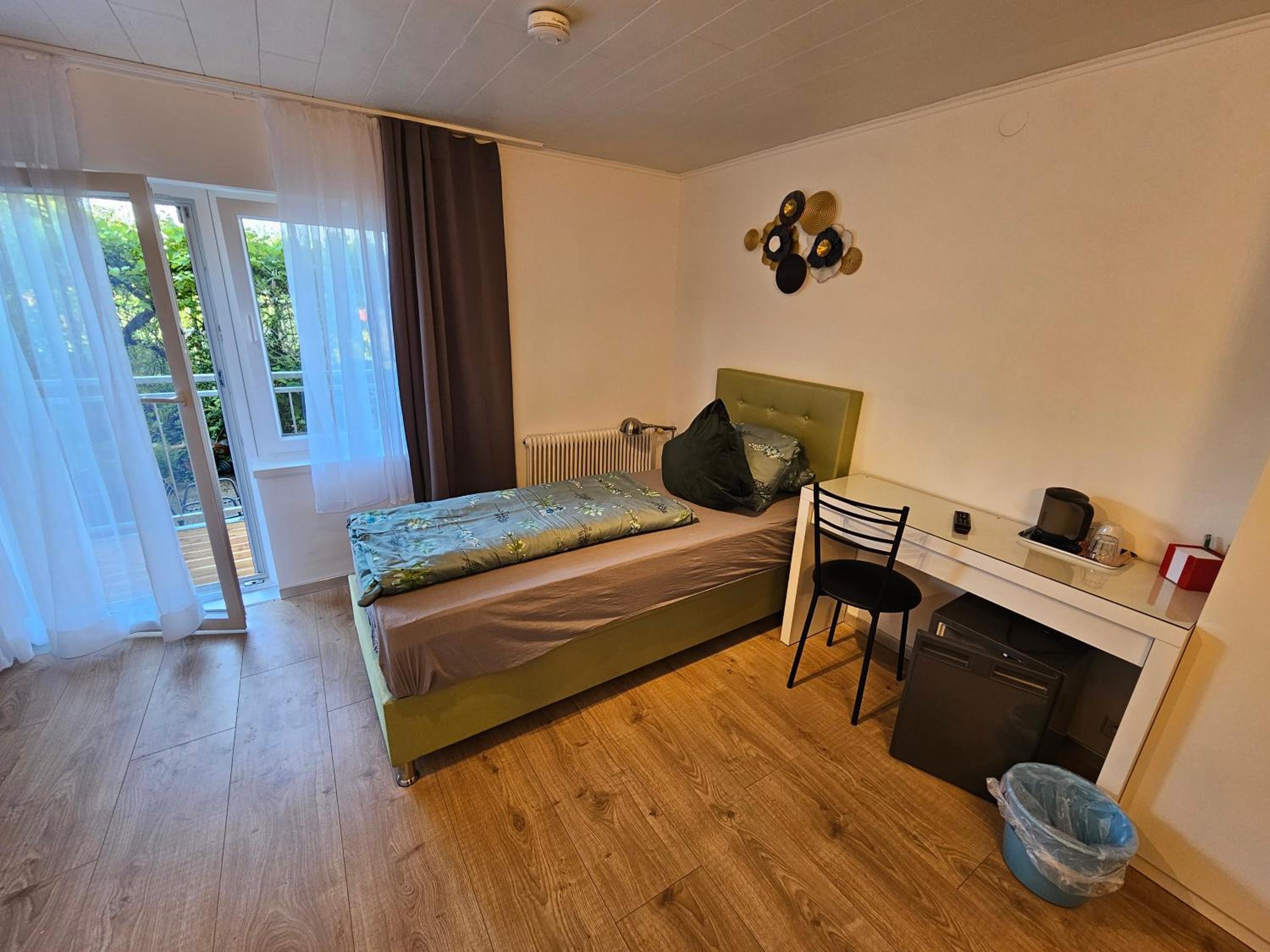 Single Room with Balcony photo 1