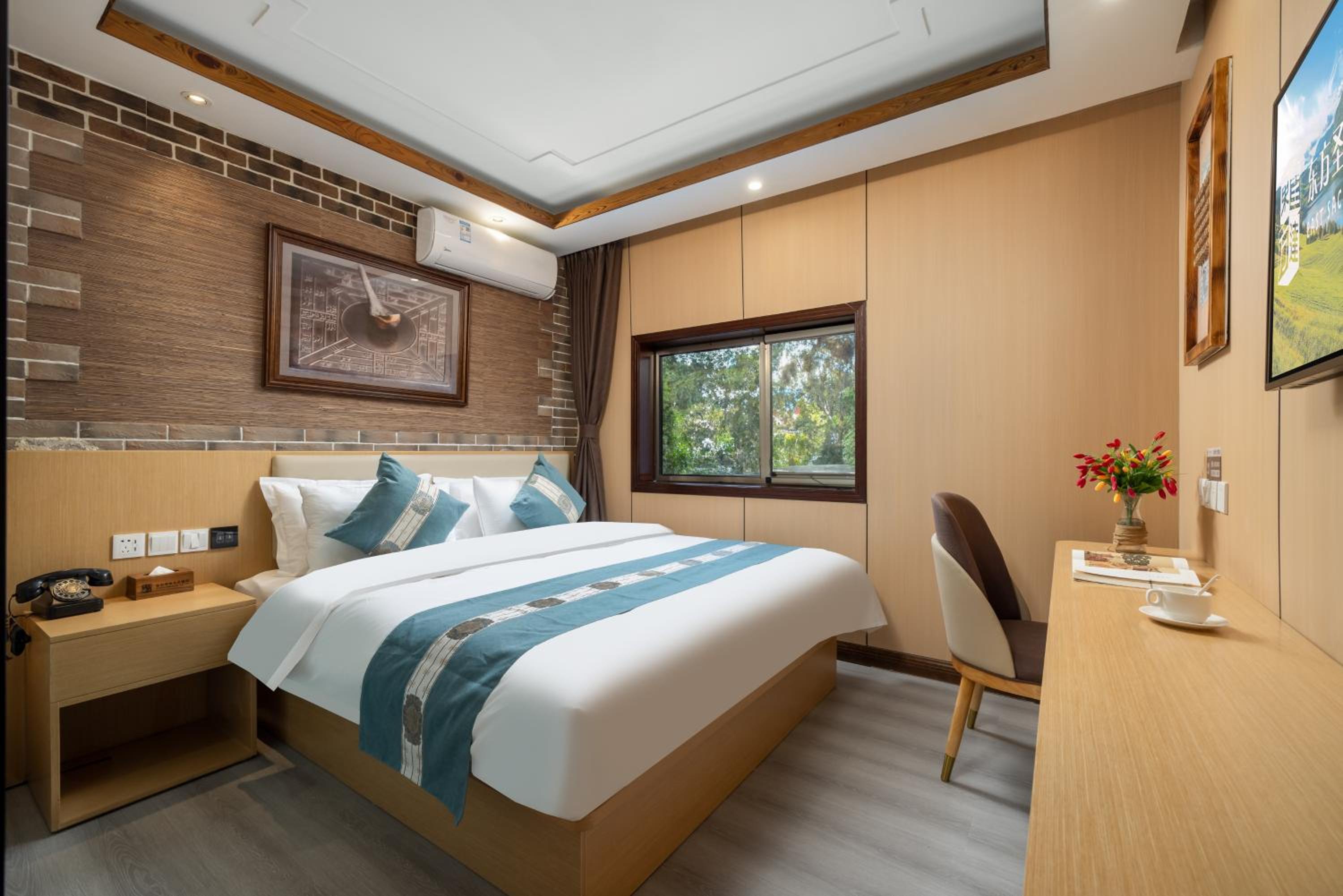Double Room with Private Bathroom