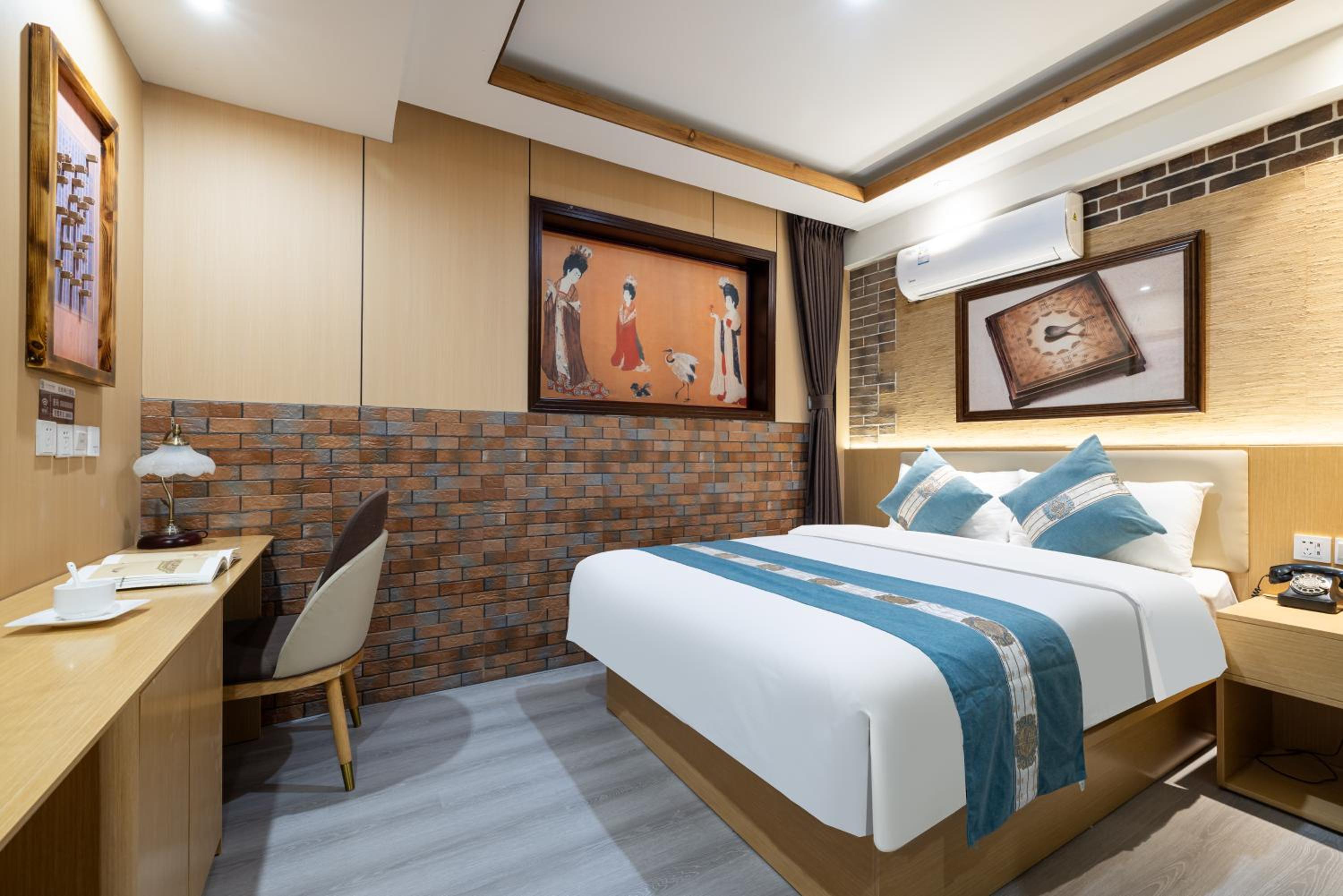 Double Room with Private Bathroom