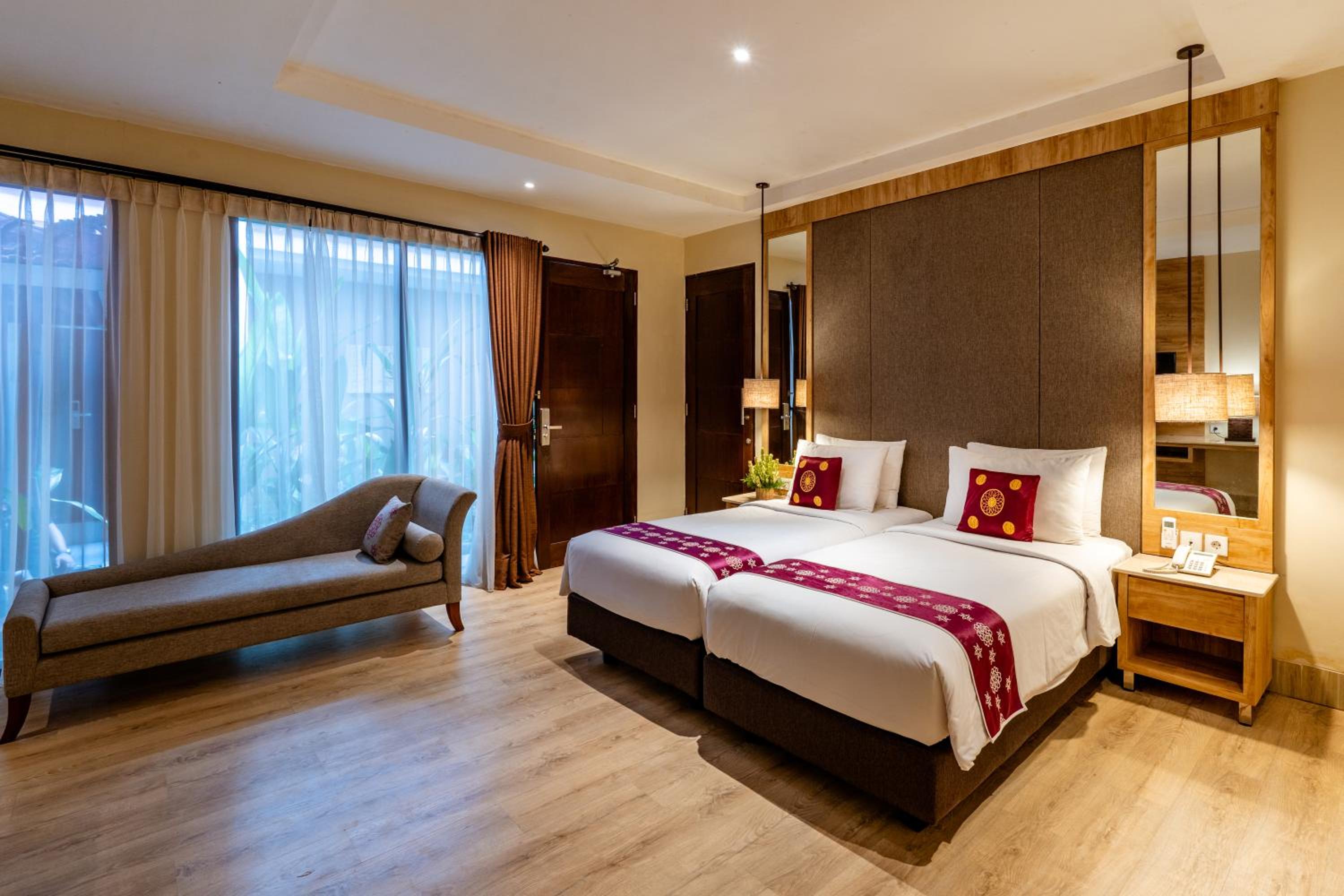 Double or Twin Room - Photo 8